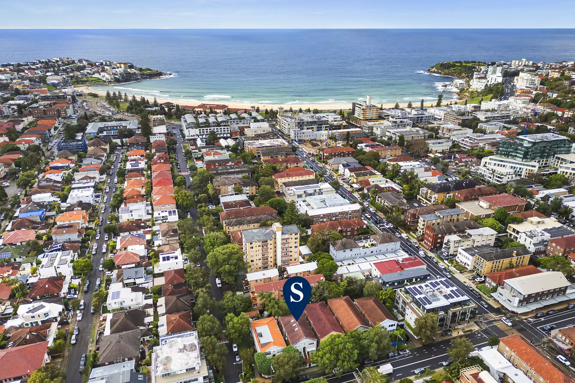 124 Glenayr Avenue, Bondi Beach For Sale by Sydney Sotheby's International Realty - image 2