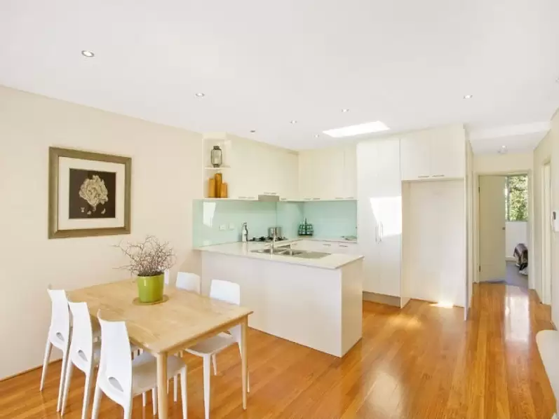 12/3 Alexander Street, Coogee For Sale by Sydney Sotheby's International Realty - image 3