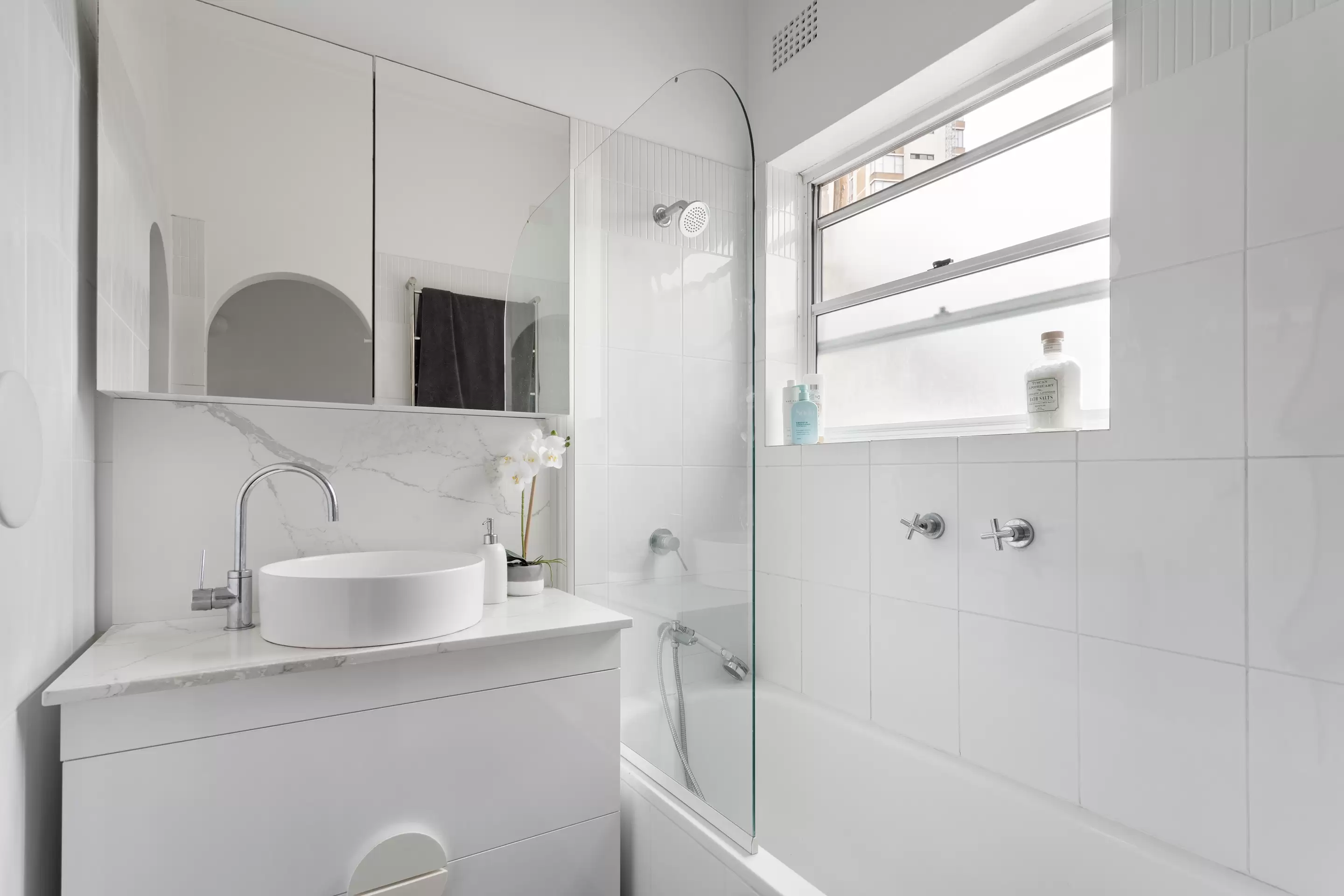 13/164 New South Head Road, Edgecliff Auction by Sydney Sotheby's International Realty - image 13