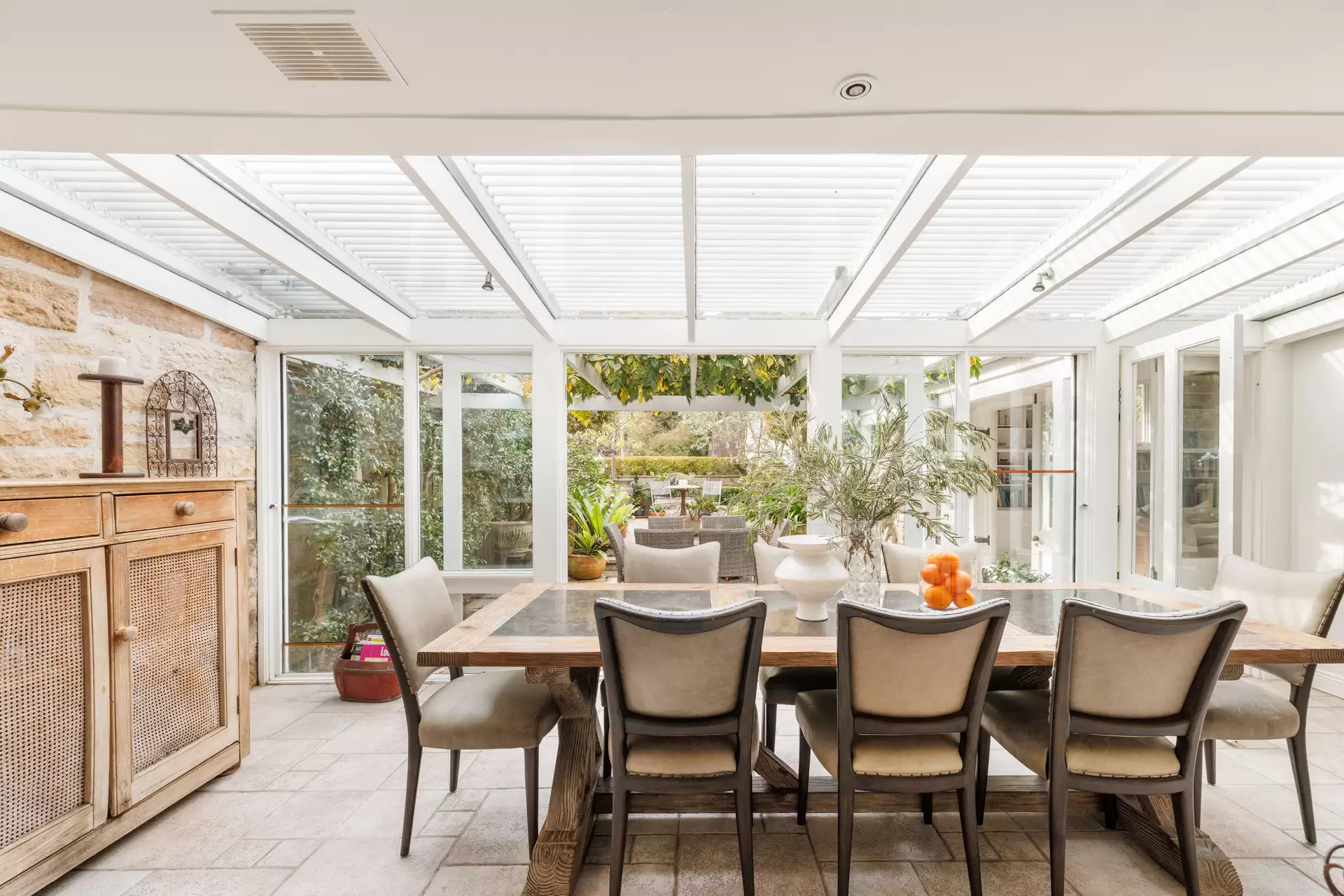 110 Sutherland Street, Paddington Auction by Sydney Sotheby's International Realty - image 1