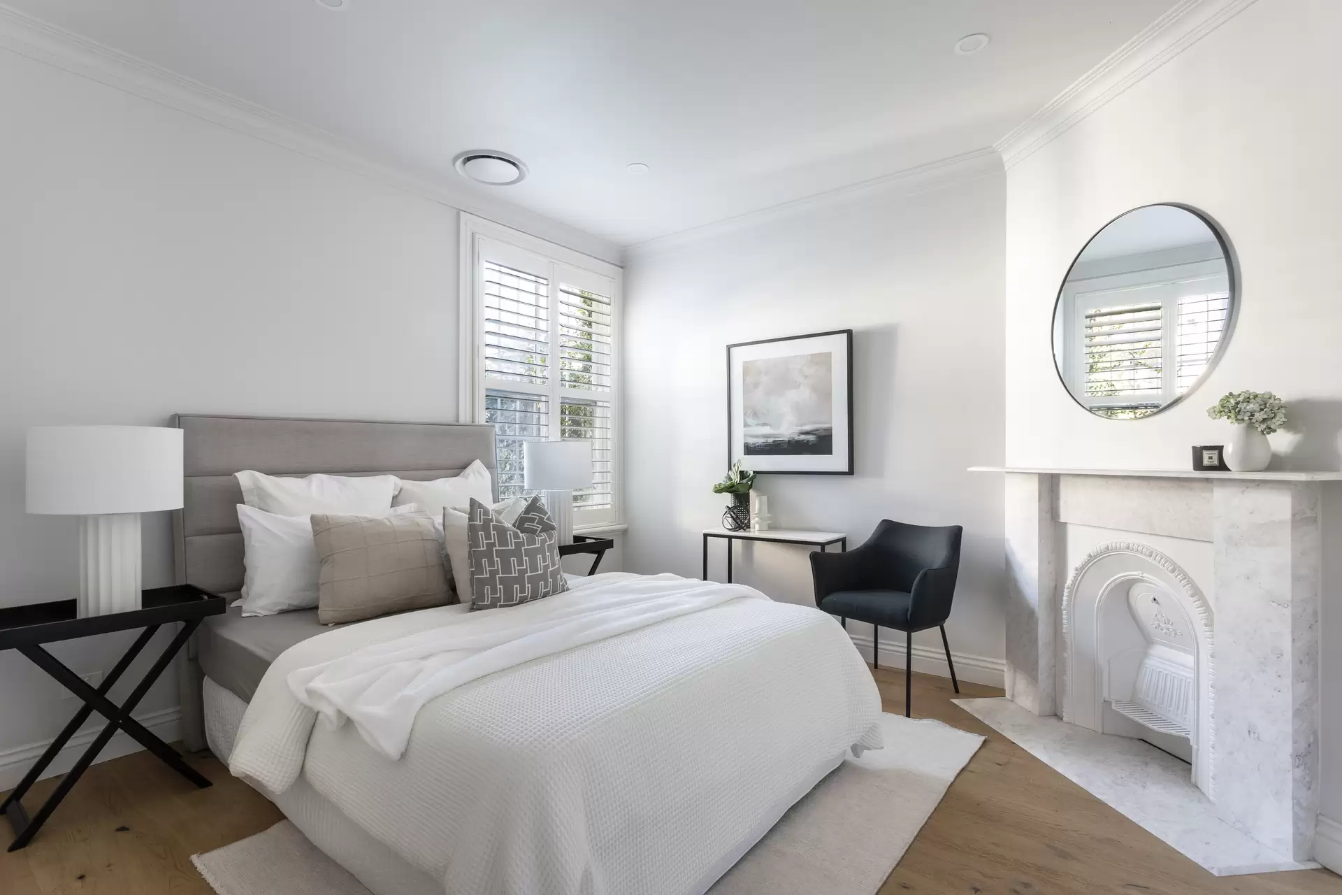 15 View Street, Woollahra Auction by Sydney Sotheby's International Realty - image 1