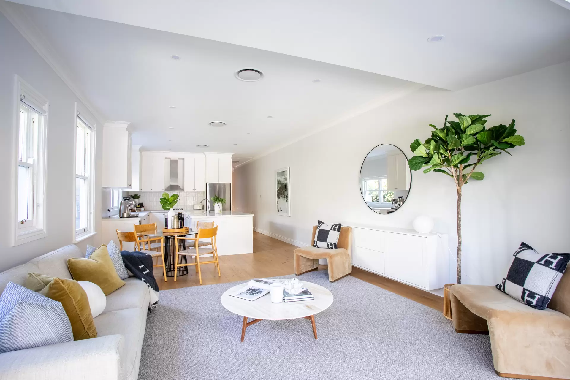 15 View Street, Woollahra Auction by Sydney Sotheby's International Realty - image 1