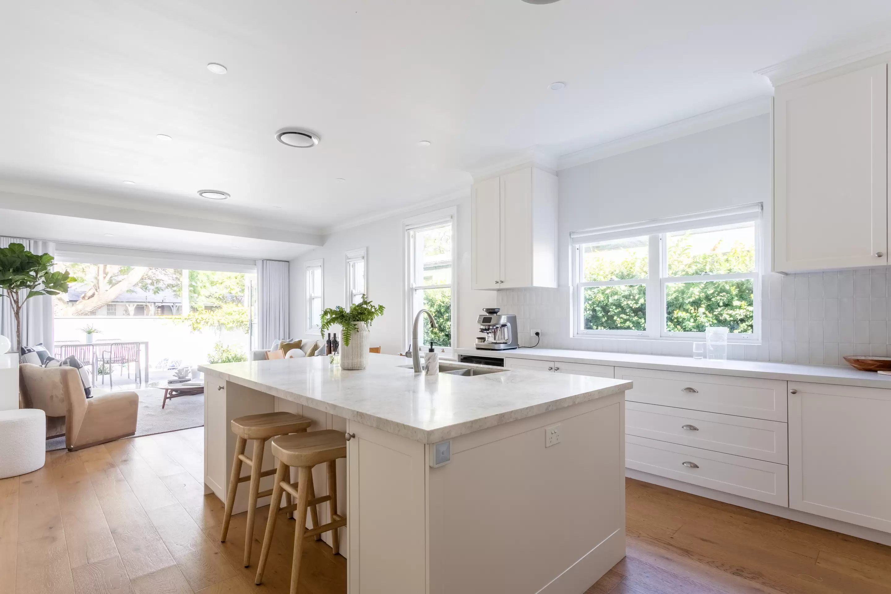 15 View Street, Woollahra Auction by Sydney Sotheby's International Realty - image 10