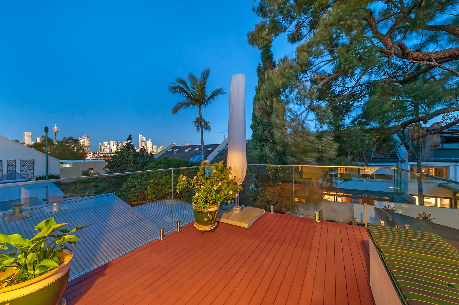 8 Ferry Road, Glebe Sold by Sydney Sotheby's International Realty - image 1