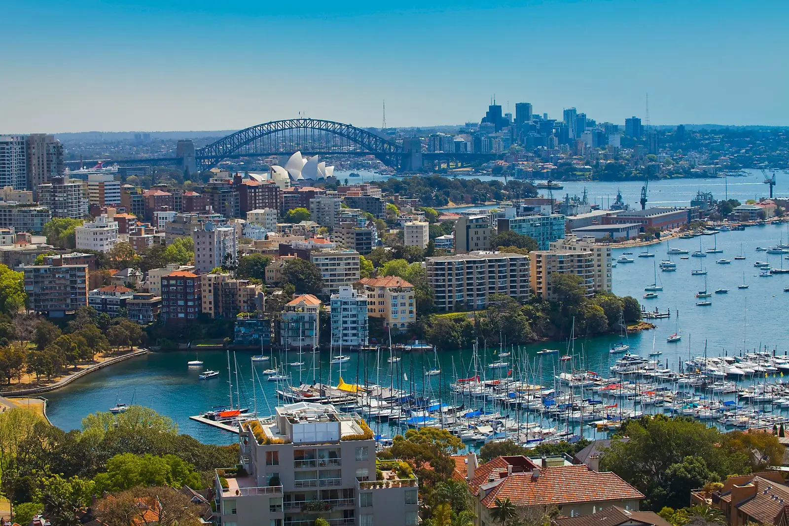 20F/3 Darling Point Road, Darling Point Sold by Sydney Sotheby's International Realty - image 1