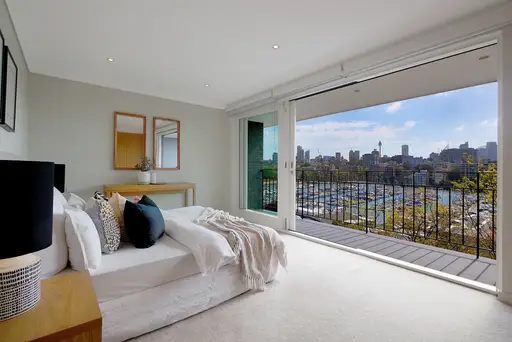 1/4-6 Annandale Street, Darling Point Sold by Sydney Sotheby's International Realty