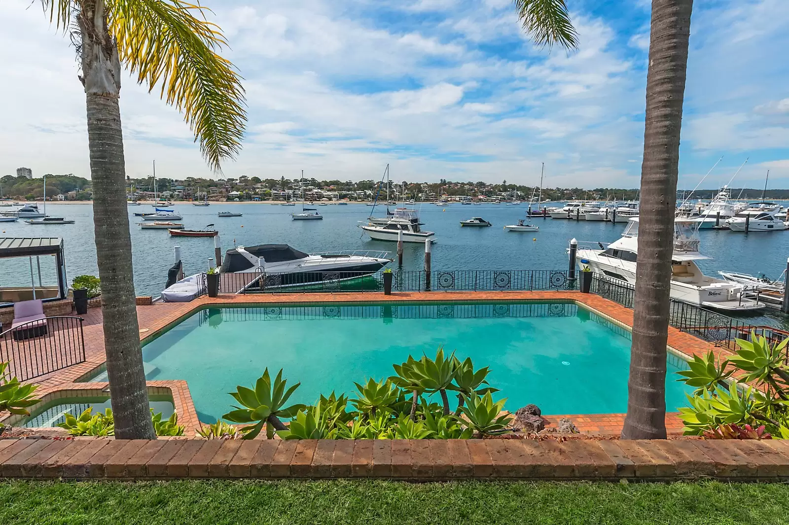 2 Coolangatta Avenue, Burraneer Sold by Sydney Sotheby's International Realty - image 15
