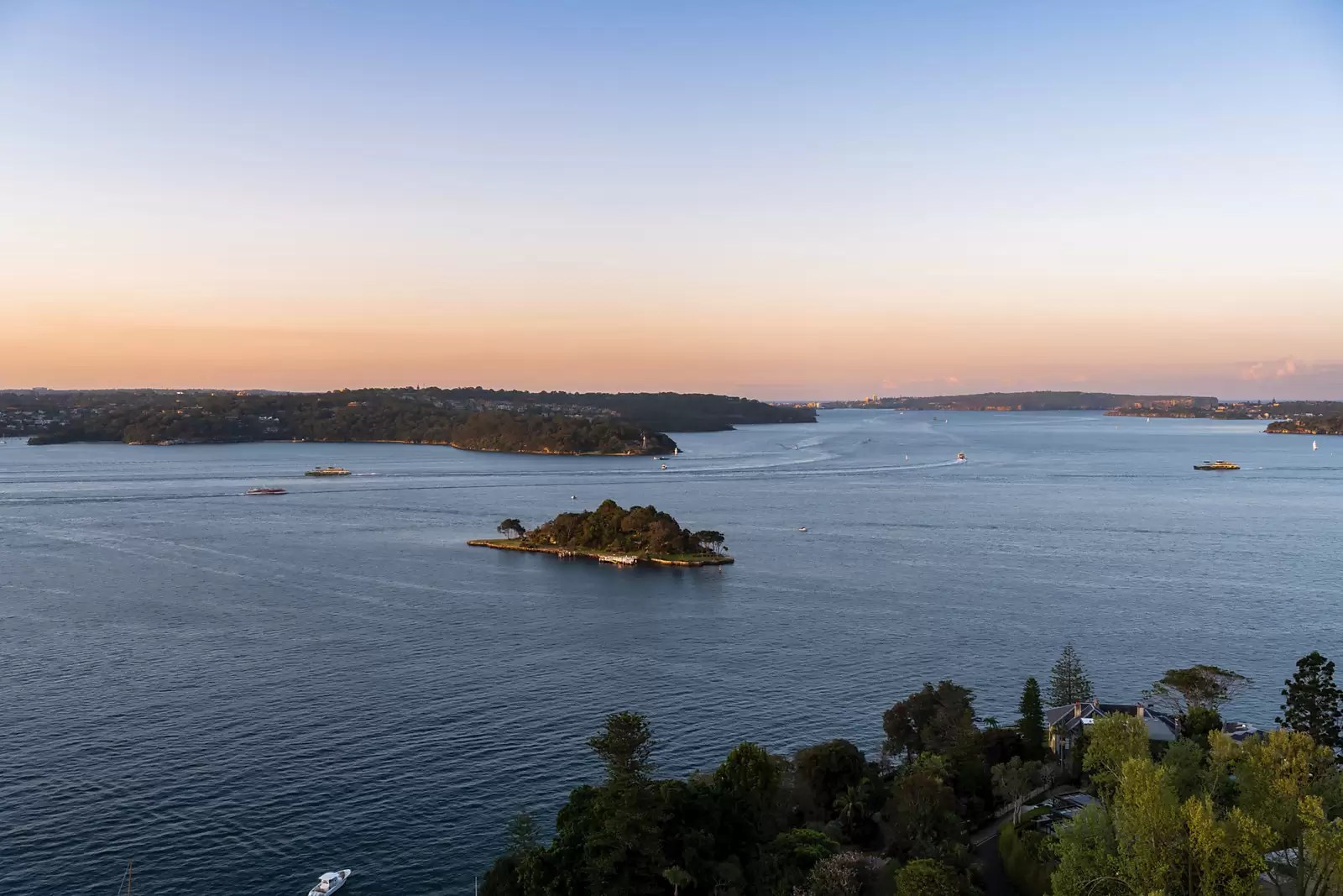 14A + 14C/5-11 Thornton Street, Darling Point Sold by Sydney Sotheby's International Realty - image 3