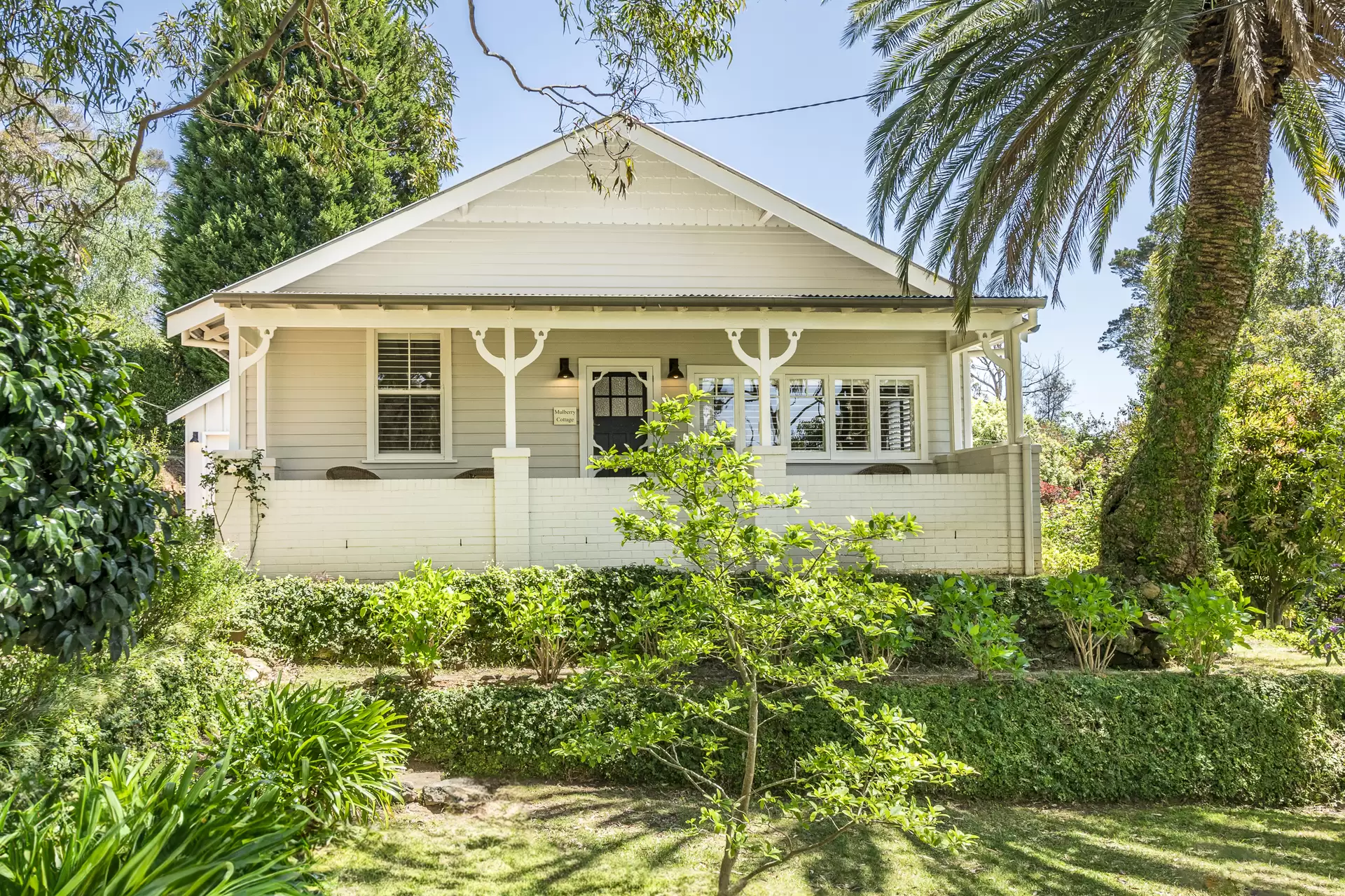 25 Faraday Street, Mittagong Sold by Sydney Sotheby's International Realty - image 1