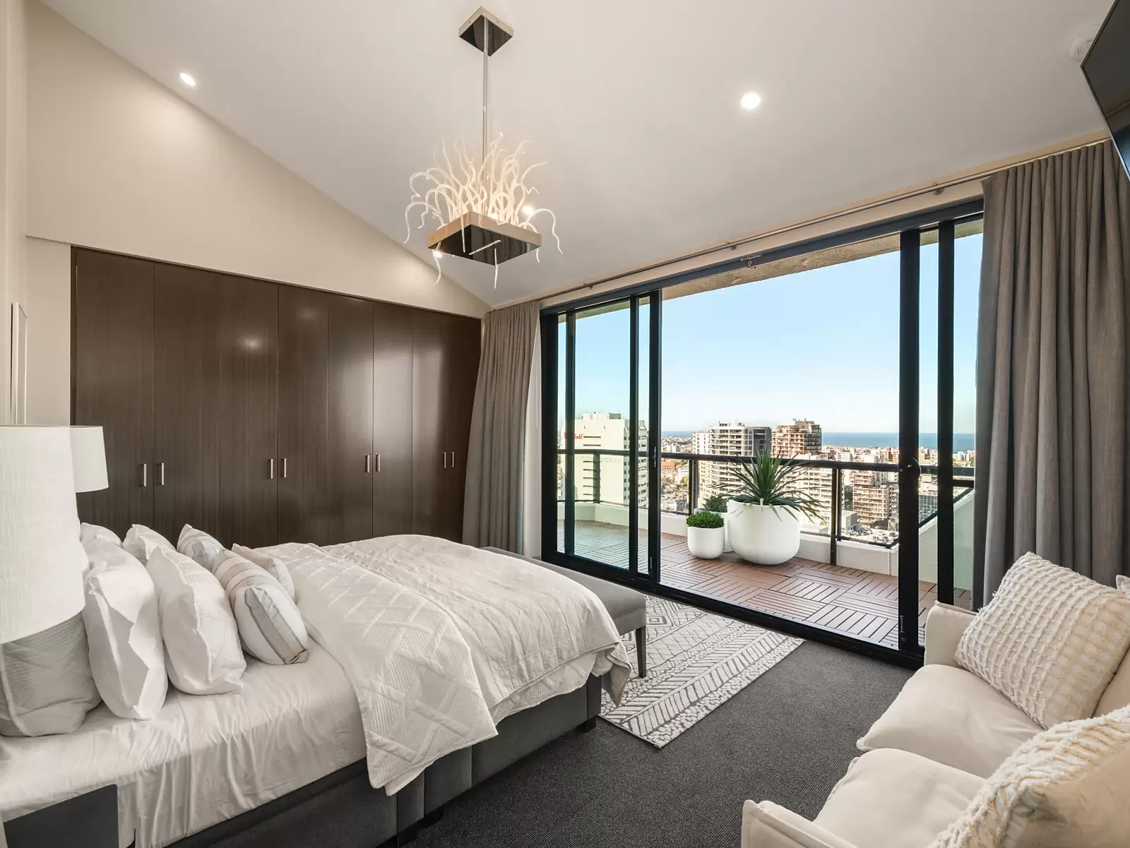 2804/83-85 Spring Street, Bondi Junction For Sale by Sydney Sotheby's International Realty - image 10