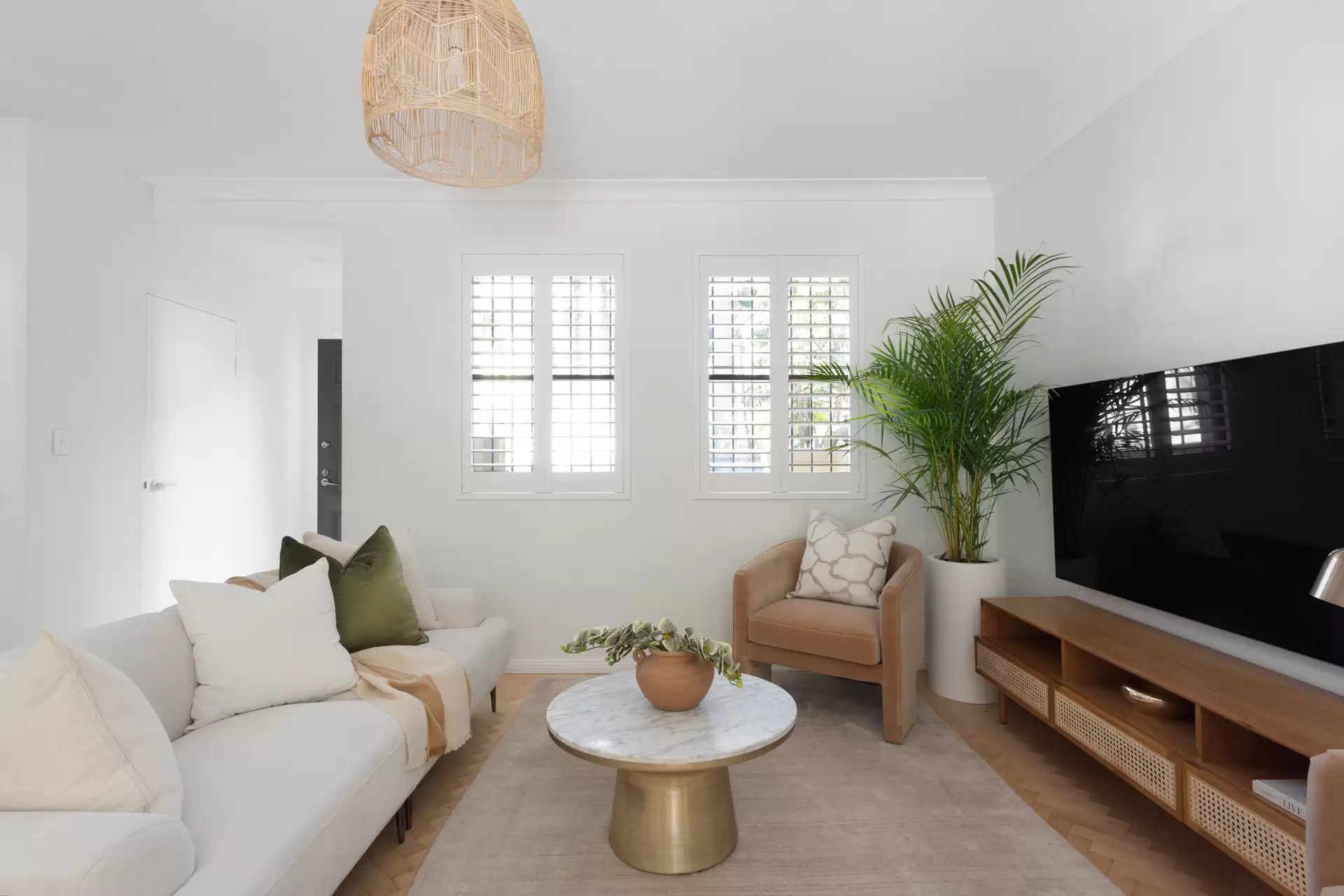 2/269 Riley Street (access Via Little Riley Street), Surry Hills Sold by Sydney Sotheby's International Realty - image 1