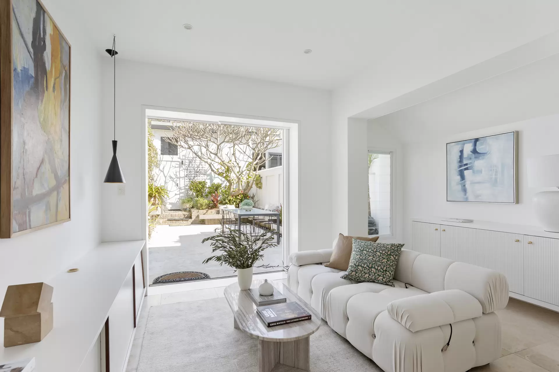 110 Edgecliff Road, Woollahra Sold by Sydney Sotheby's International Realty - image 1