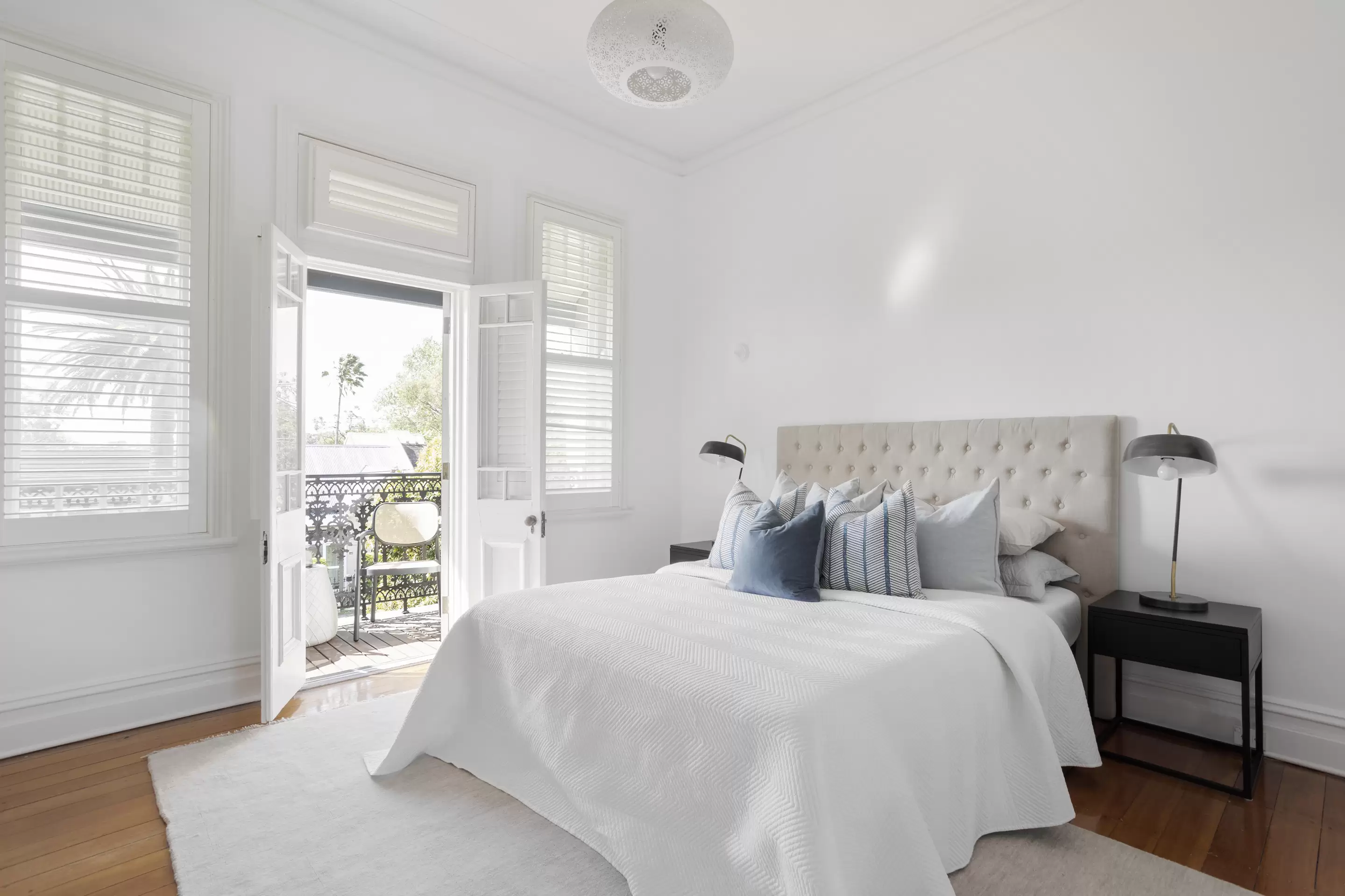 110 Edgecliff Road, Woollahra Sold by Sydney Sotheby's International Realty - image 11