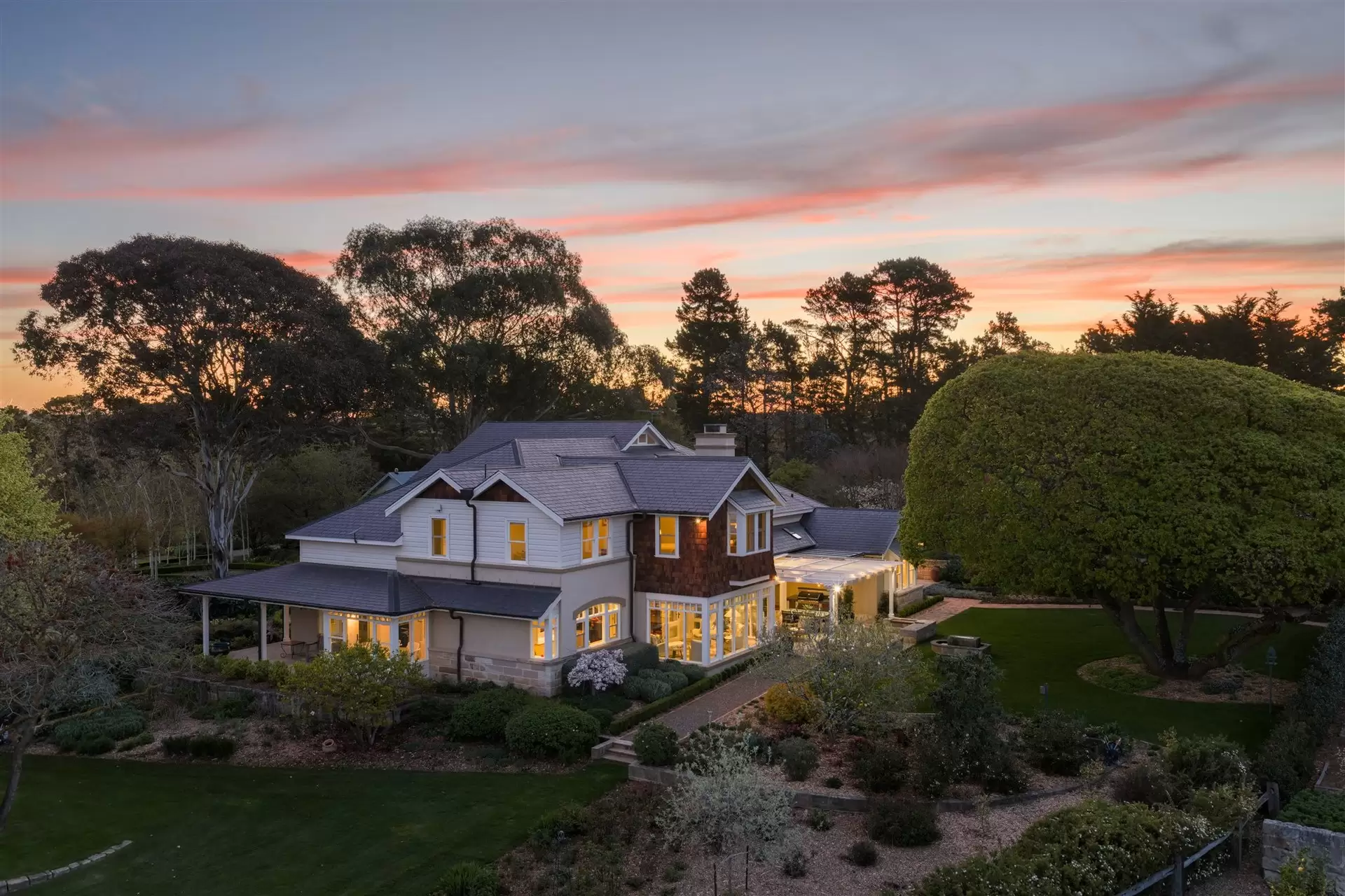 35 Mandemar Lane, Mandemar Sold by Sydney Sotheby's International Realty - image 1