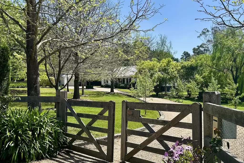 14-16 Hambridge Road, Yerrinbool Sold by Sydney Sotheby's International Realty