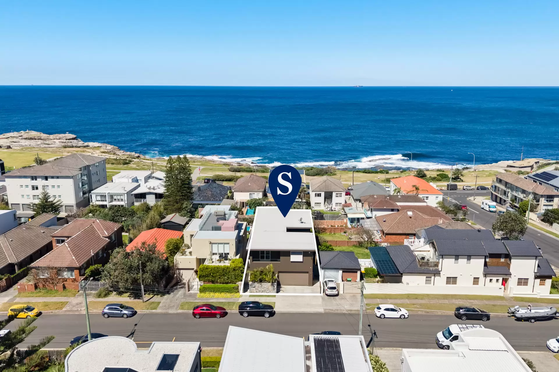 1 Wilson Street, Maroubra Sold by Sydney Sotheby's International Realty - image 1