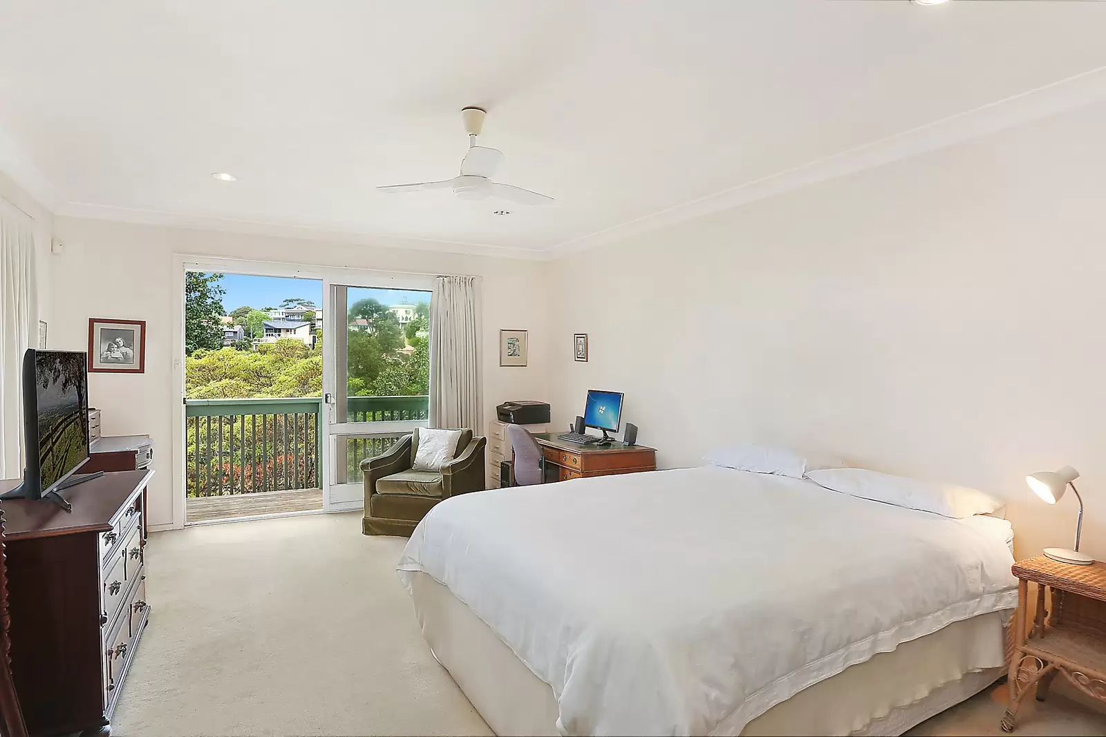 8 Parsley Road, Vaucluse Sold by Sydney Sotheby's International Realty - image 6
