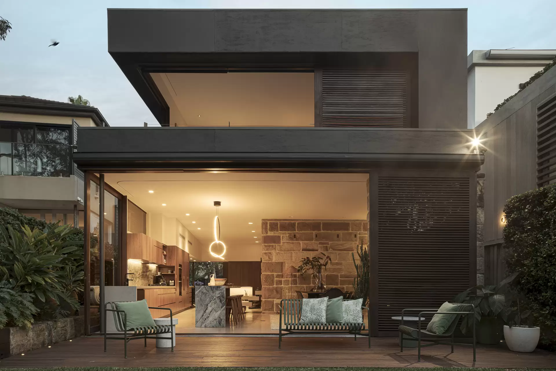 132 Wellington Street, Bondi Beach Sold by Sydney Sotheby's International Realty - image 4