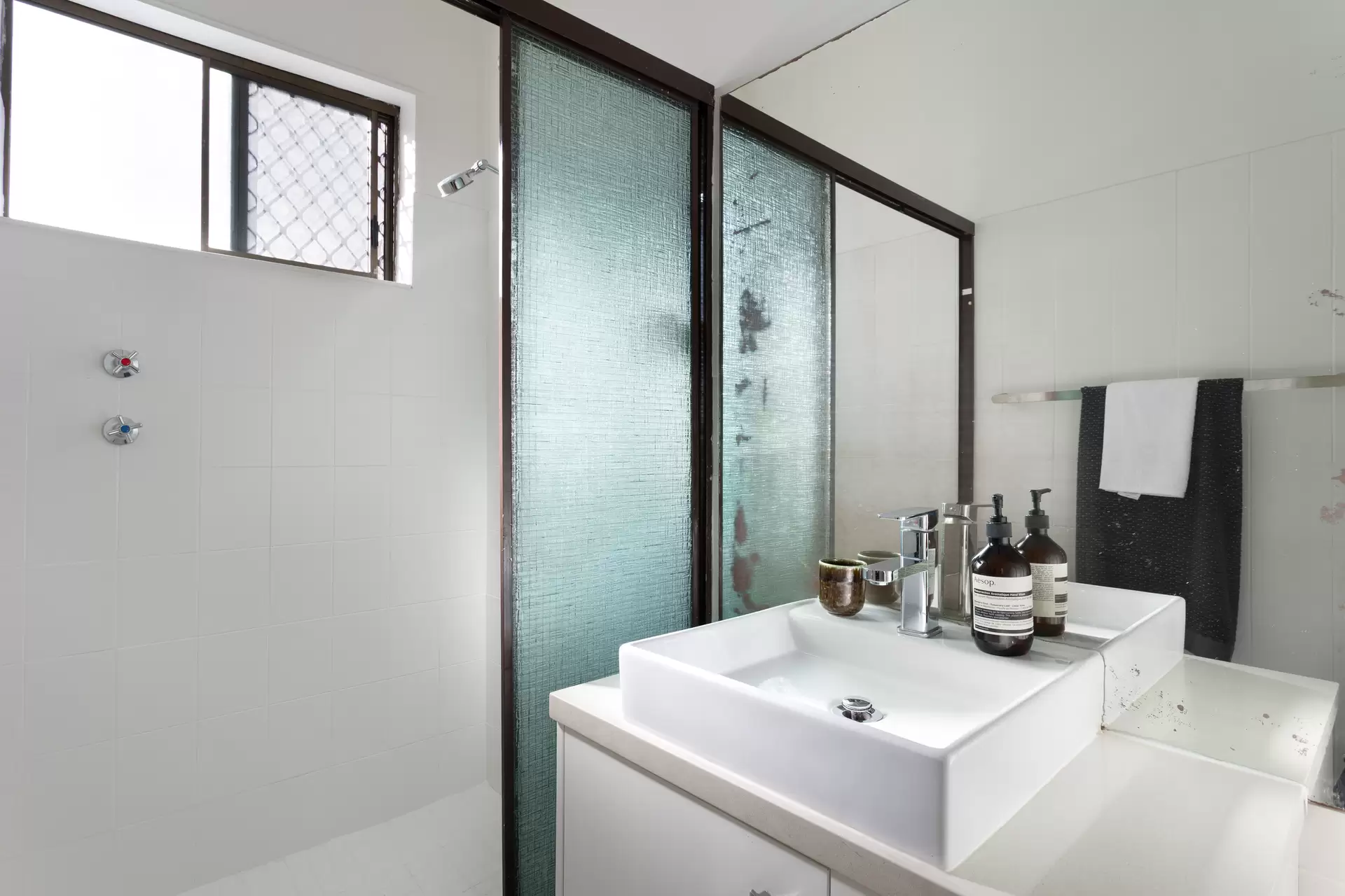 48 Heeley Street, Paddington Sold by Sydney Sotheby's International Realty - image 1