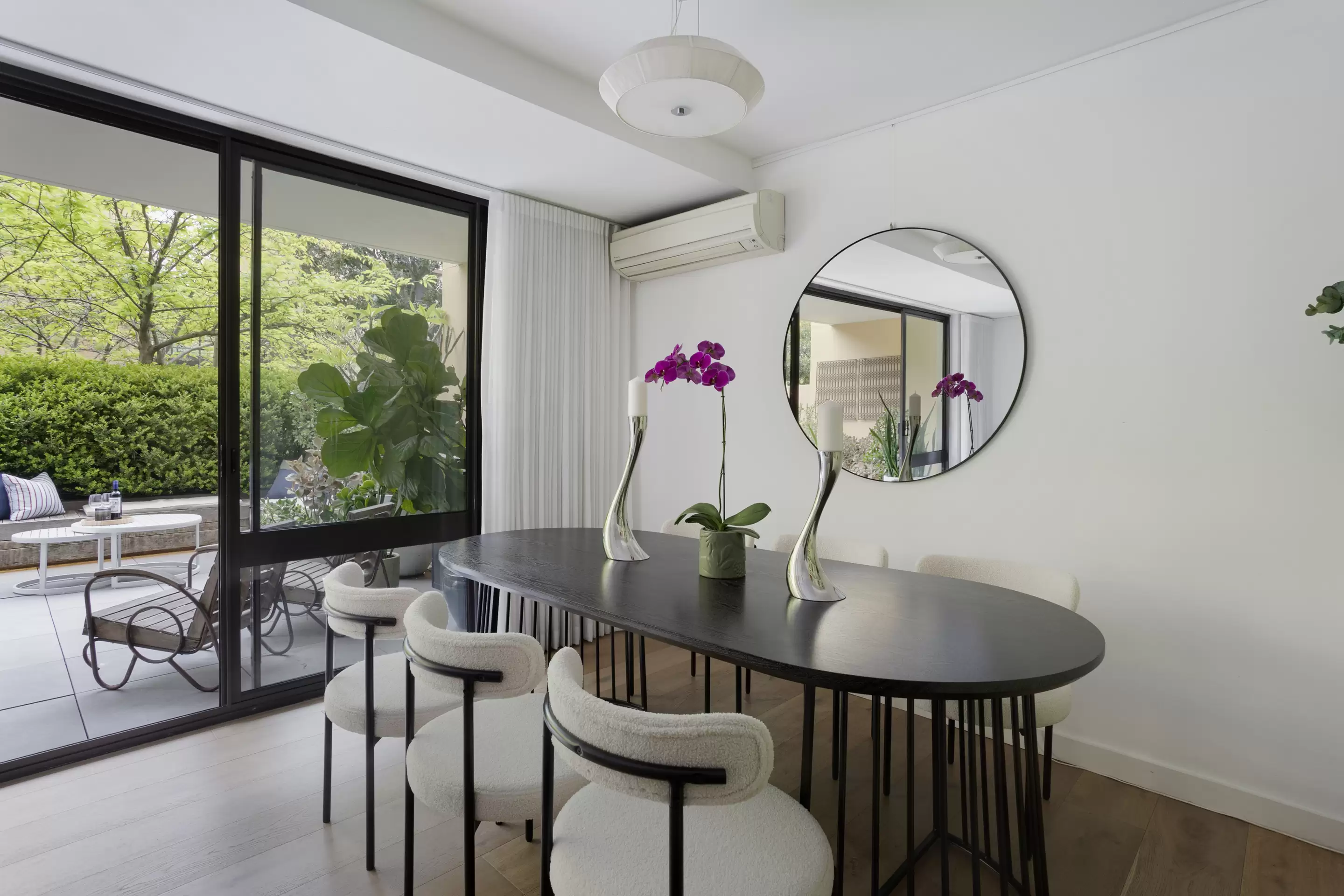 G318/780 Bourke Street, Redfern Sold by Sydney Sotheby's International Realty - image 3