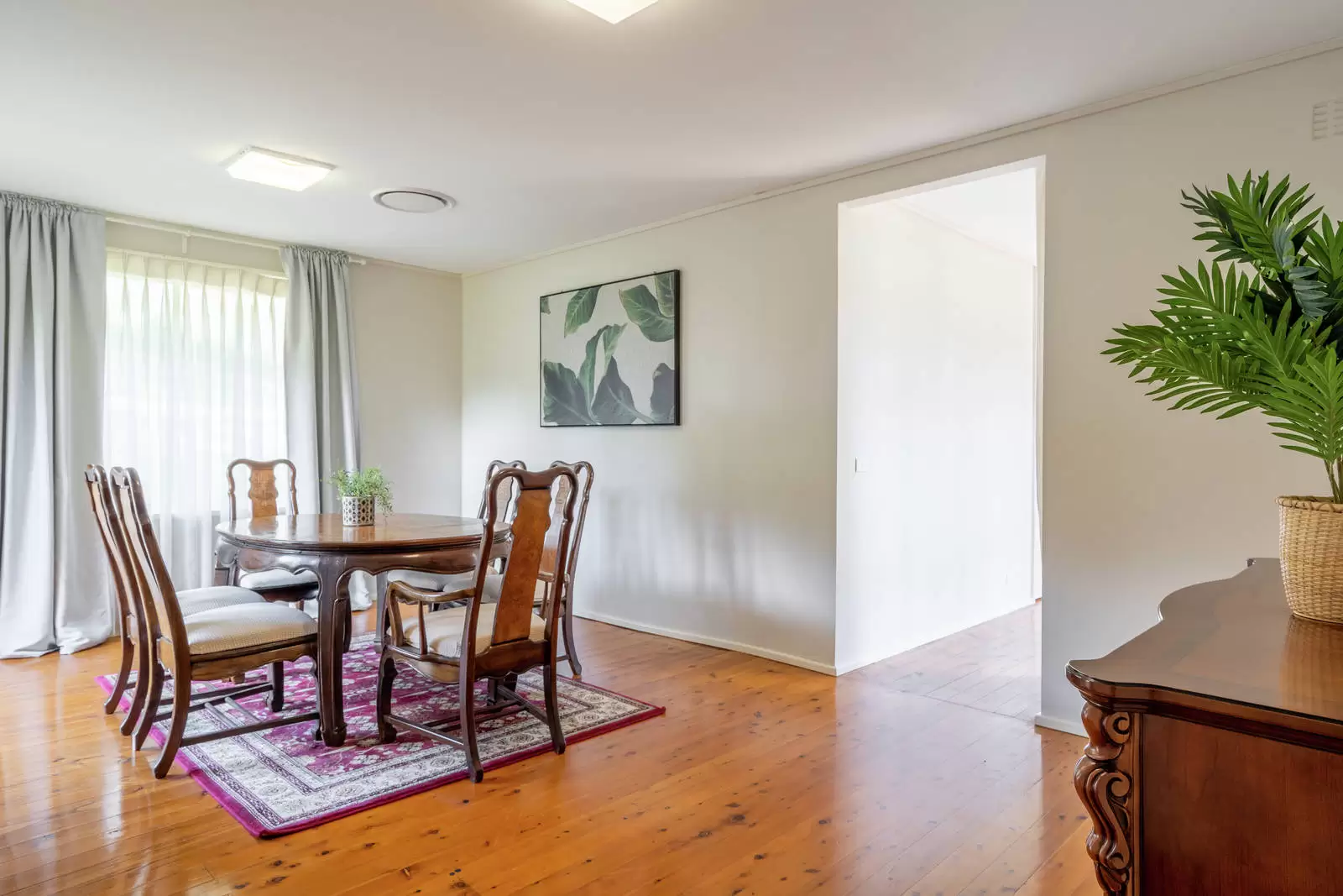 45 Highfield Road, Lindfield Leased by Sydney Sotheby's International Realty - image 2