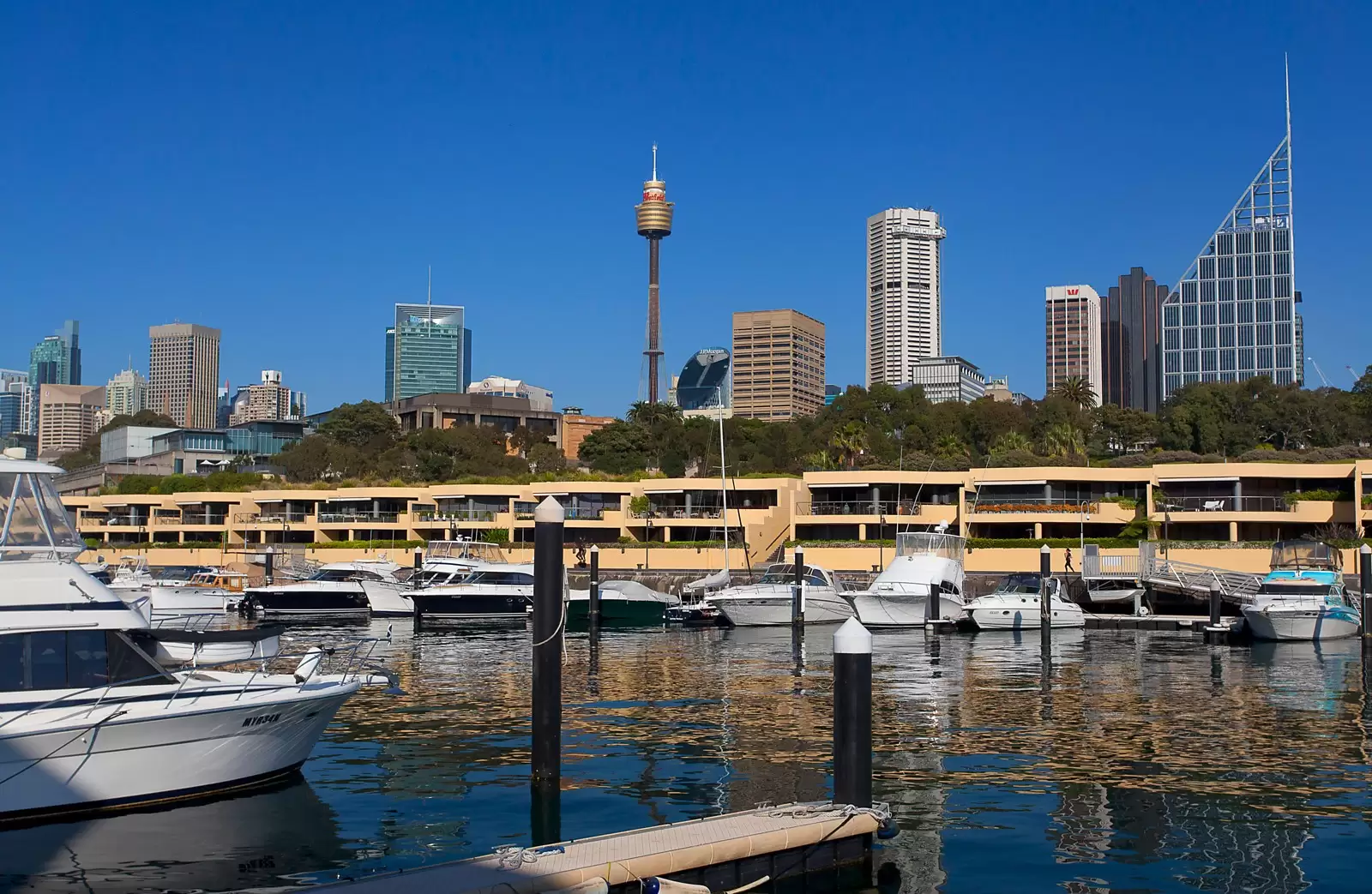 Photo #16: Residence 31 Marina Berth 20, 10 Lincoln Crescent, Woolloomooloo - Sold by Sydney Sotheby's International Realty