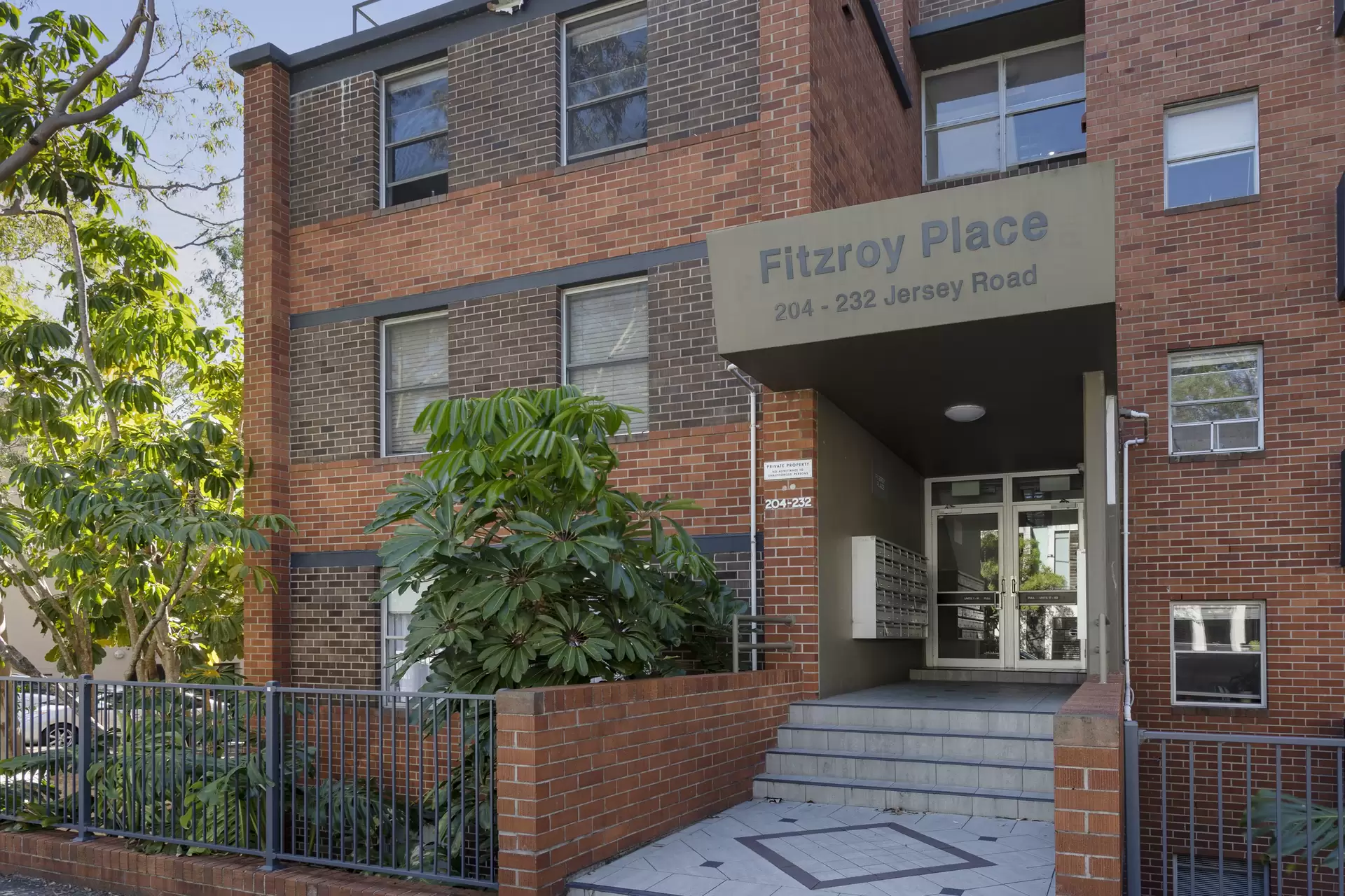 41/204 Jersey Road, Woollahra Sold by Sydney Sotheby's International Realty - image 1