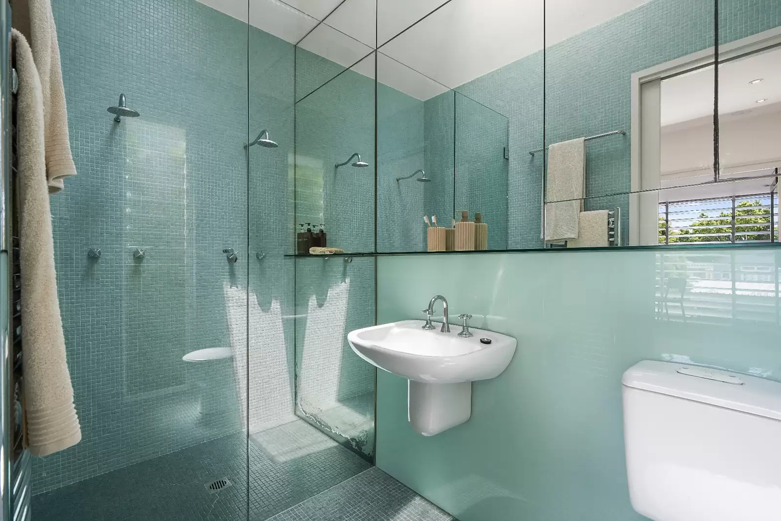 31 Ashton Street, Queens Park Sold by Sydney Sotheby's International Realty - image 12