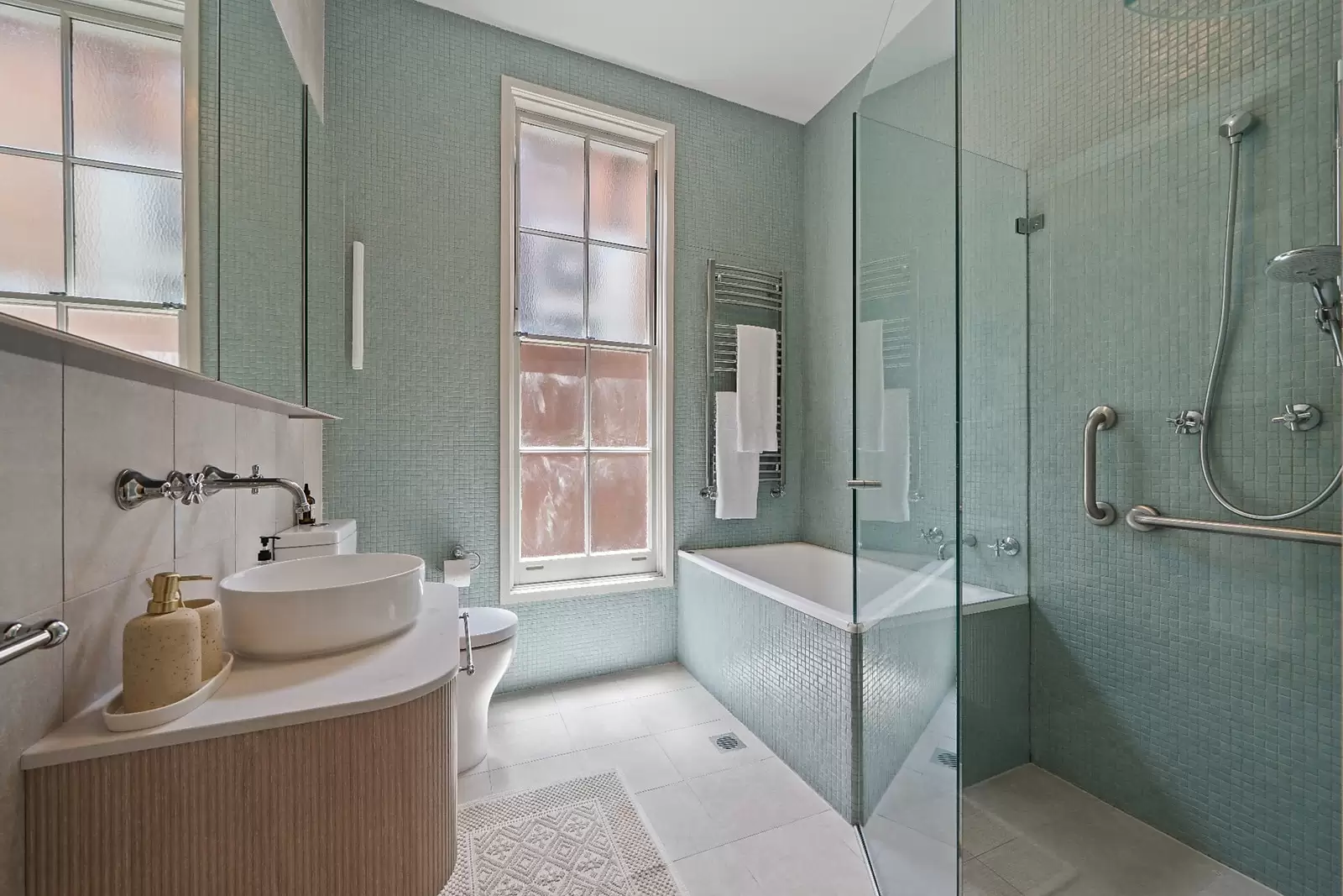 31 Ashton Street, Queens Park Sold by Sydney Sotheby's International Realty - image 16