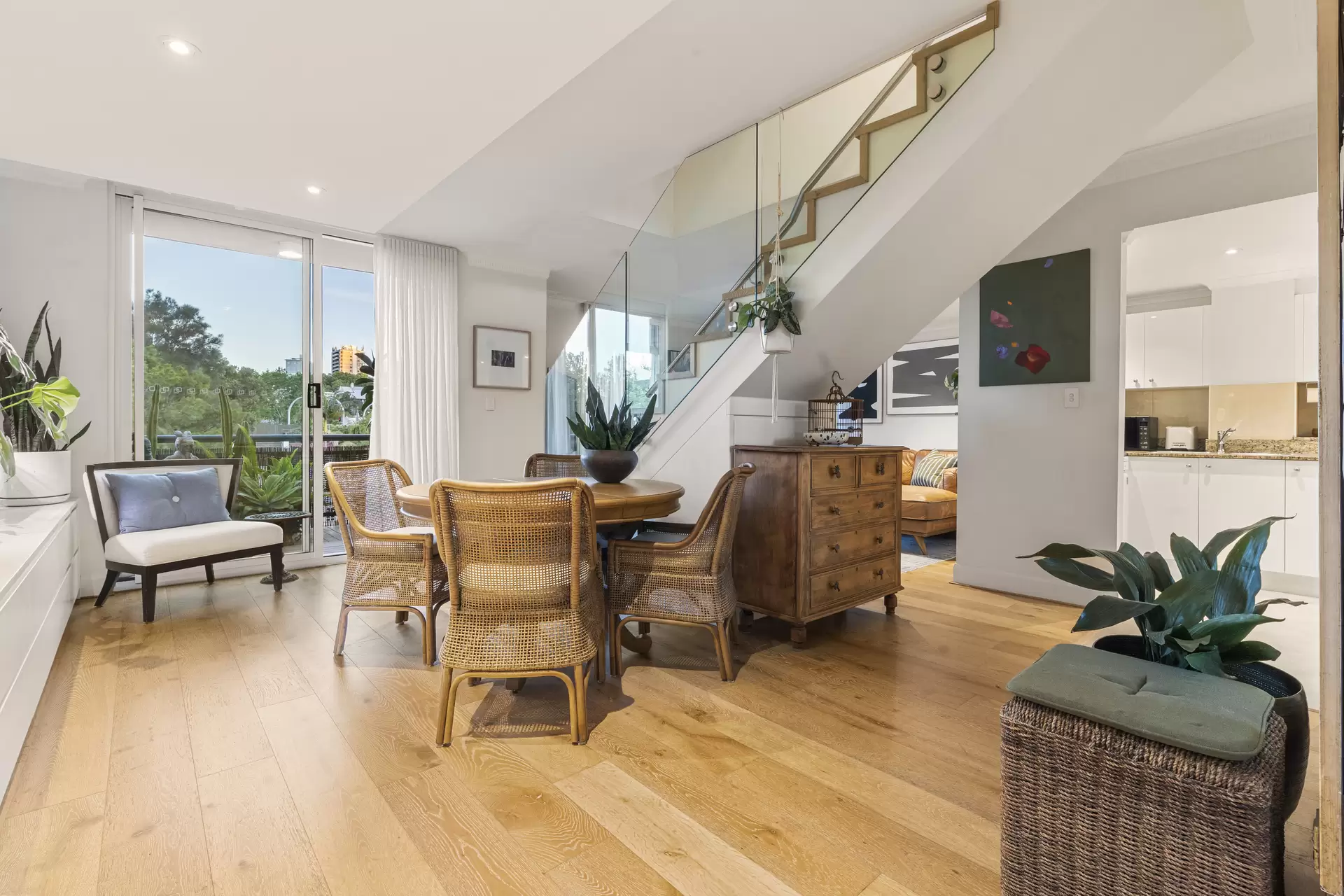 56/27 Palmer Street, Woolloomooloo Sold by Sydney Sotheby's International Realty - image 1