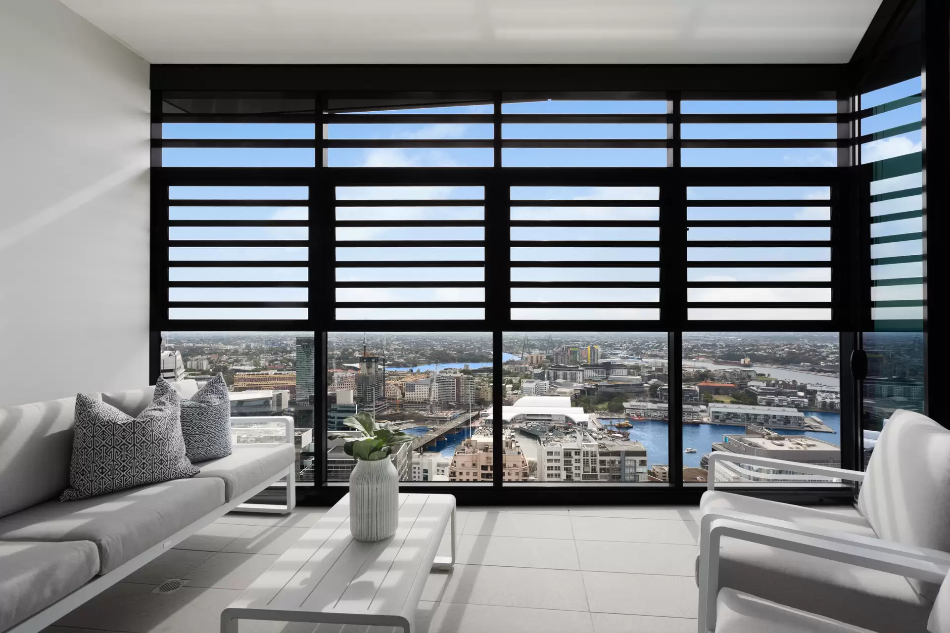 3802/38 York Street, Sydney For Sale by Sydney Sotheby's International Realty - image 1