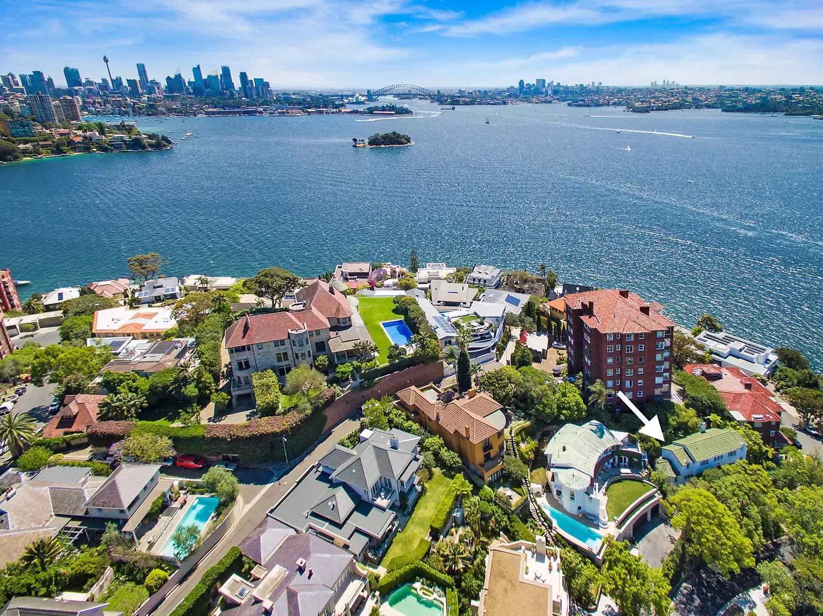 Photo #11: 30 Wyuna Road, Point Piper - Sold by Sydney Sotheby's International Realty