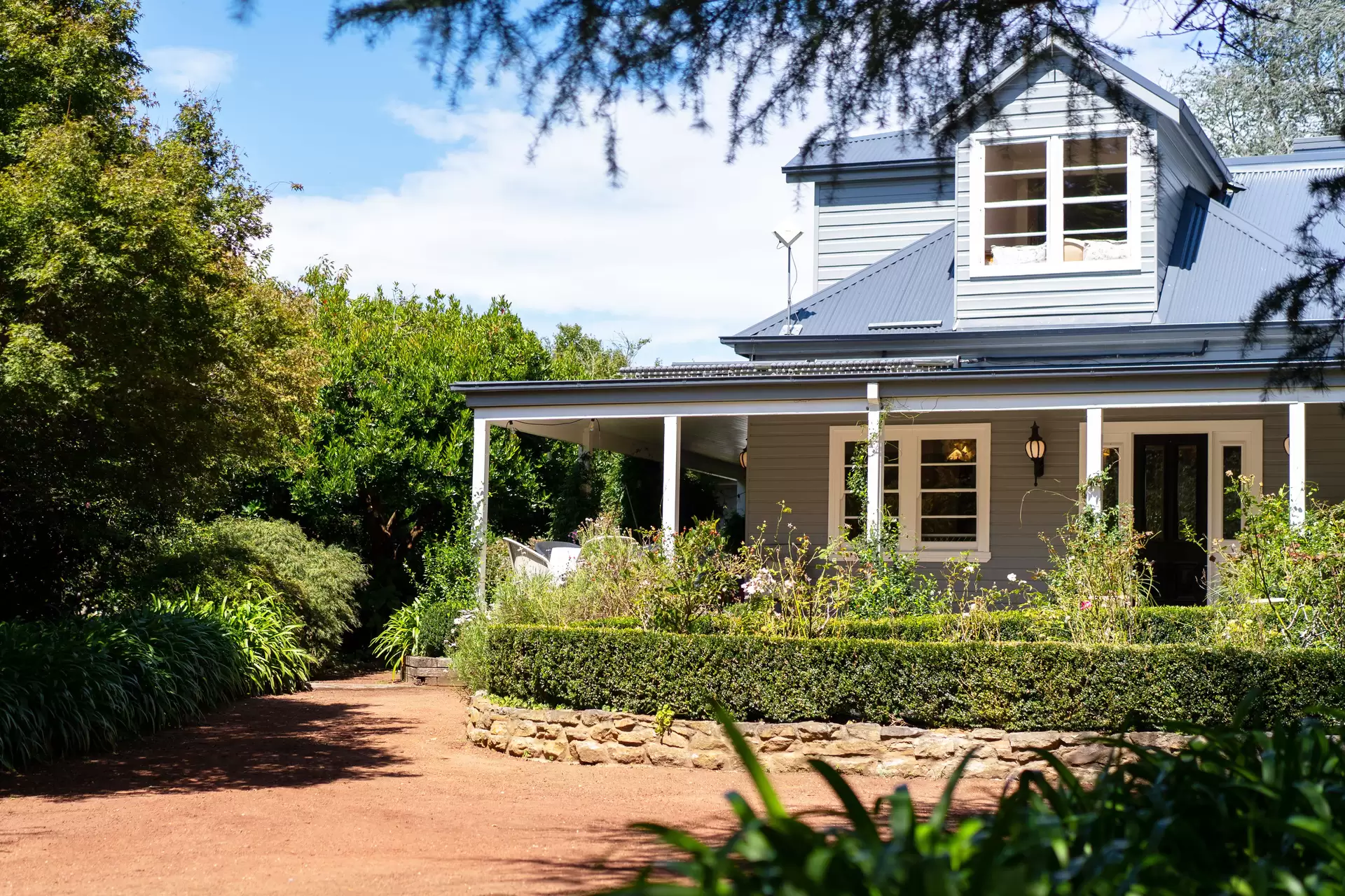 360 Tourist Road, Glenquarry For Sale by Sydney Sotheby's International Realty - image 2