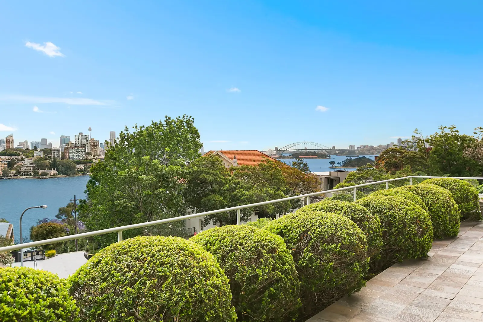 1/45 Wolseley Road, Point Piper Sold by Sydney Sotheby's International Realty - image 1