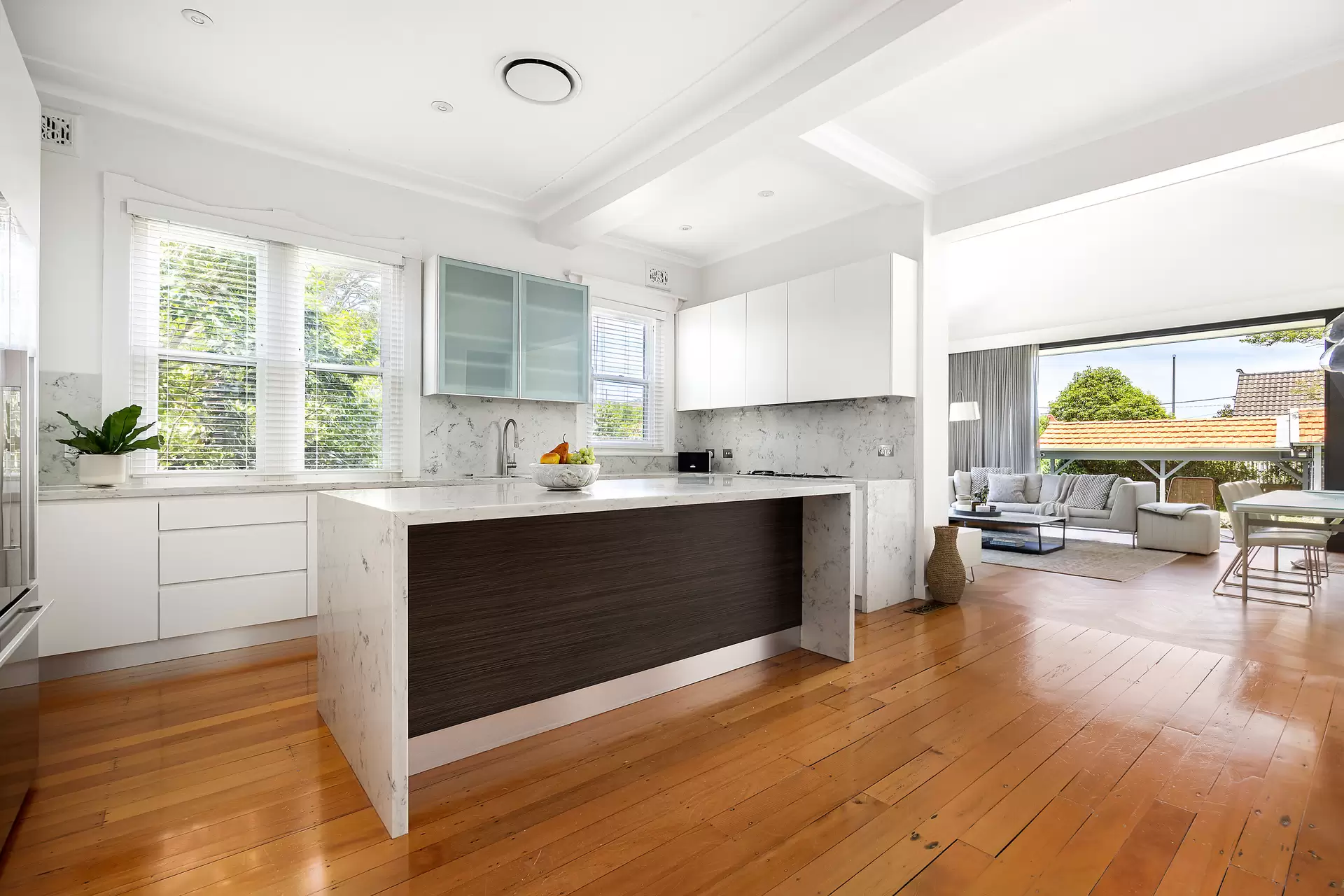 13 Roma Avenue, Kensington Auction by Sydney Sotheby's International Realty - image 8