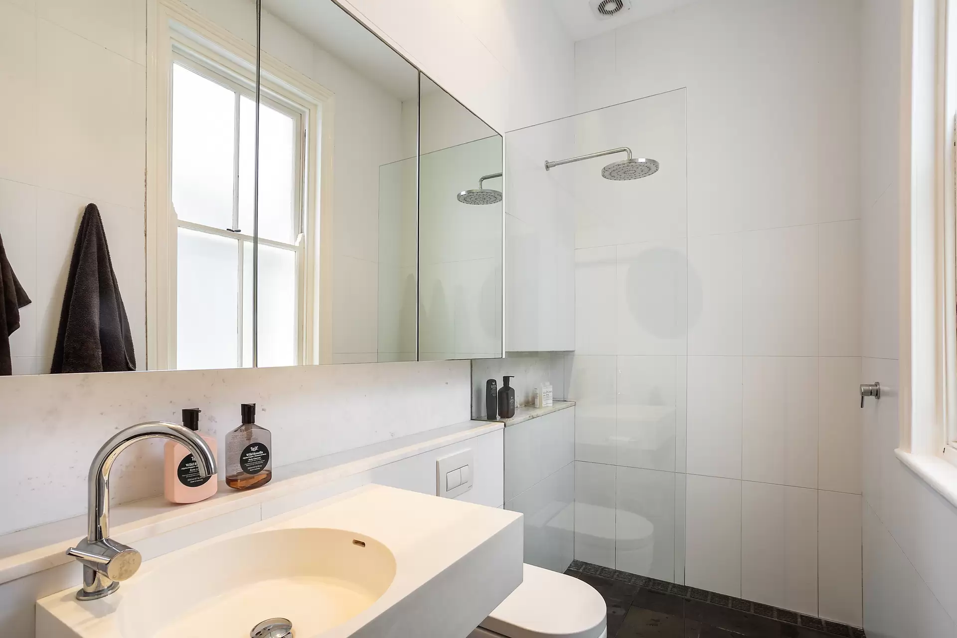 11 Ewell Street, Bondi Sold by Sydney Sotheby's International Realty - image 10