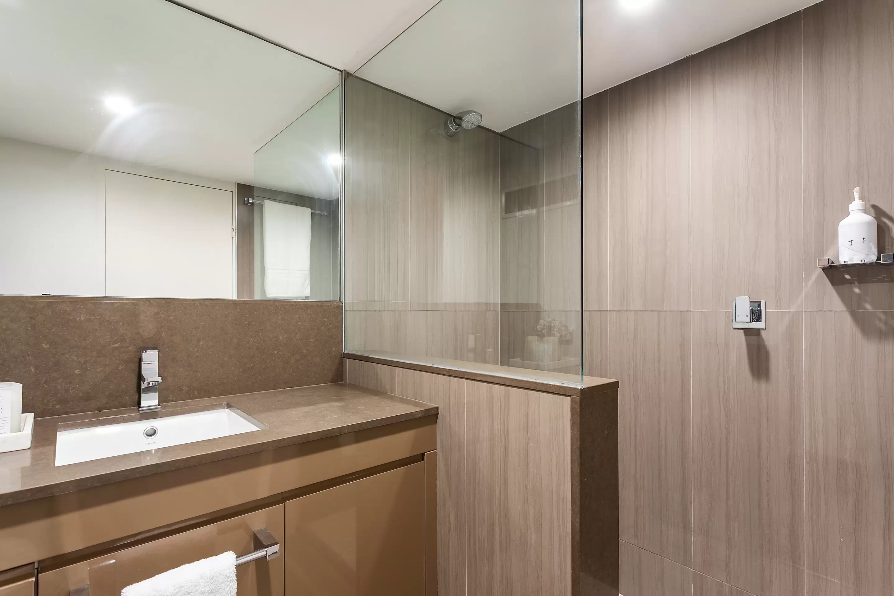 38/110 Cascade Street, Paddington Sold by Sydney Sotheby's International Realty - image 8