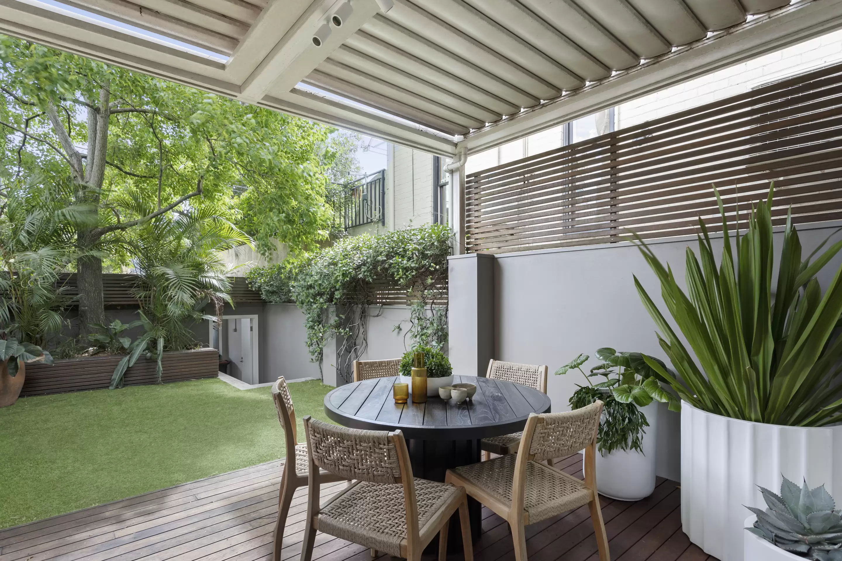 142 Hargrave Street, Paddington Sold by Sydney Sotheby's International Realty - image 2
