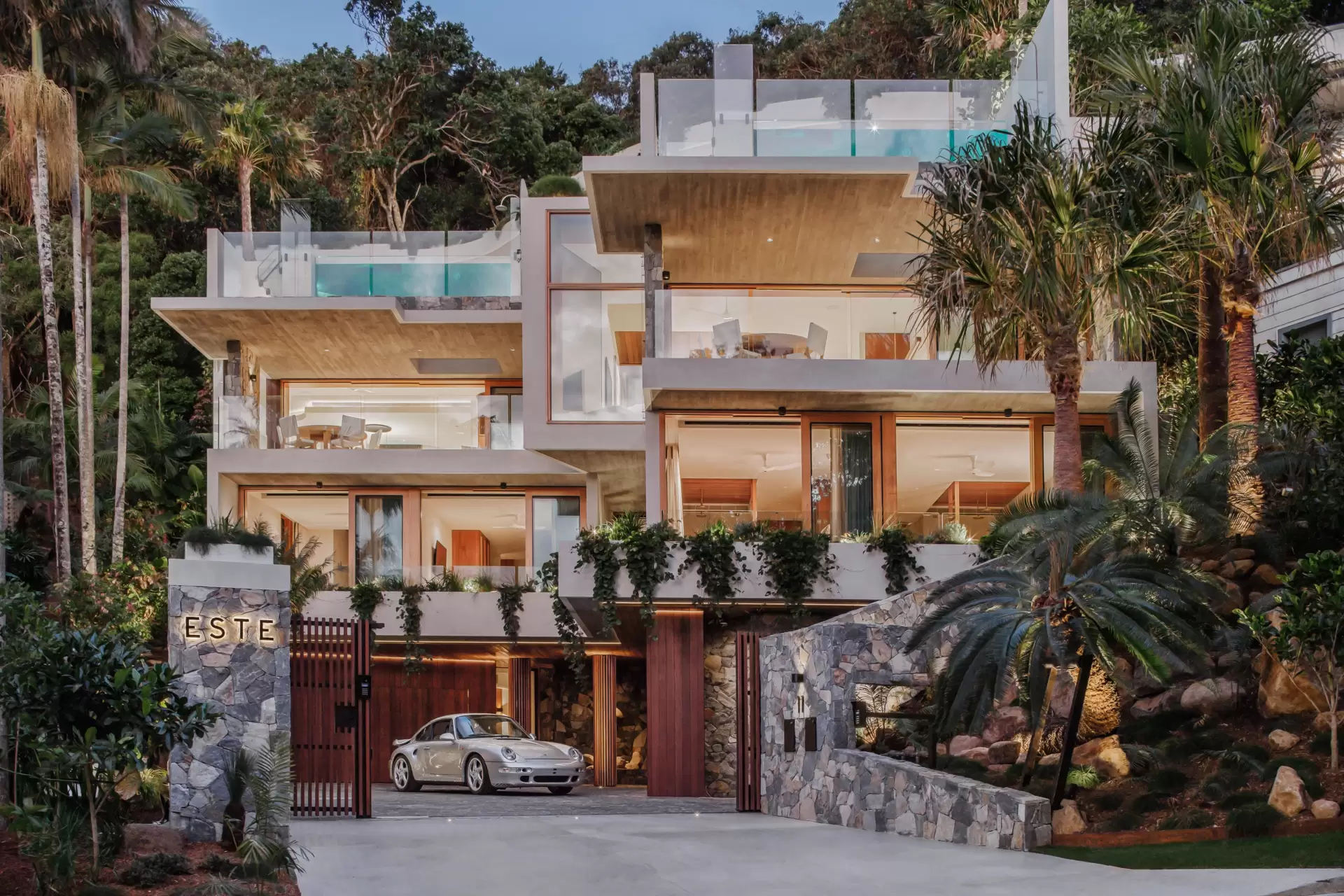 11 Brownell Drive, Byron Bay For Sale by Sydney Sotheby's International Realty - image 1