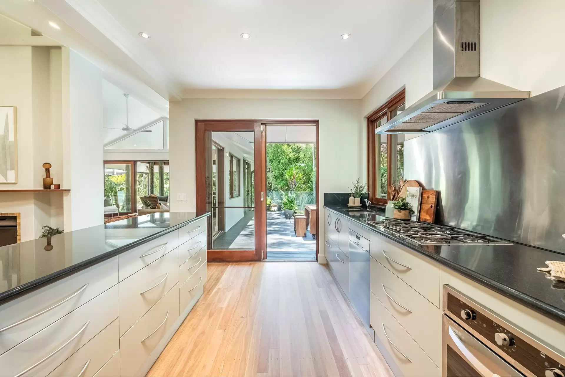 32 MacGregor Street, Suffolk Park For Sale by Sydney Sotheby's International Realty - image 14