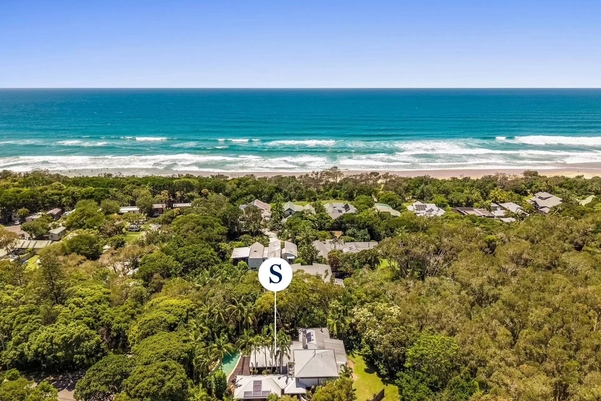 32 MacGregor Street, Suffolk Park For Sale by Sydney Sotheby's International Realty - image 2