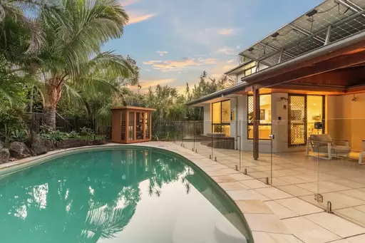 4 Dugun Court, Ocean Shores Sold by Sydney Sotheby's International Realty