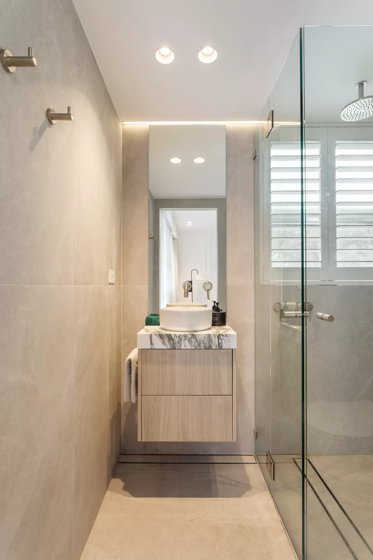 15/4 Mitchell Road, Darling Point For Sale by Sydney Sotheby's International Realty - image 1