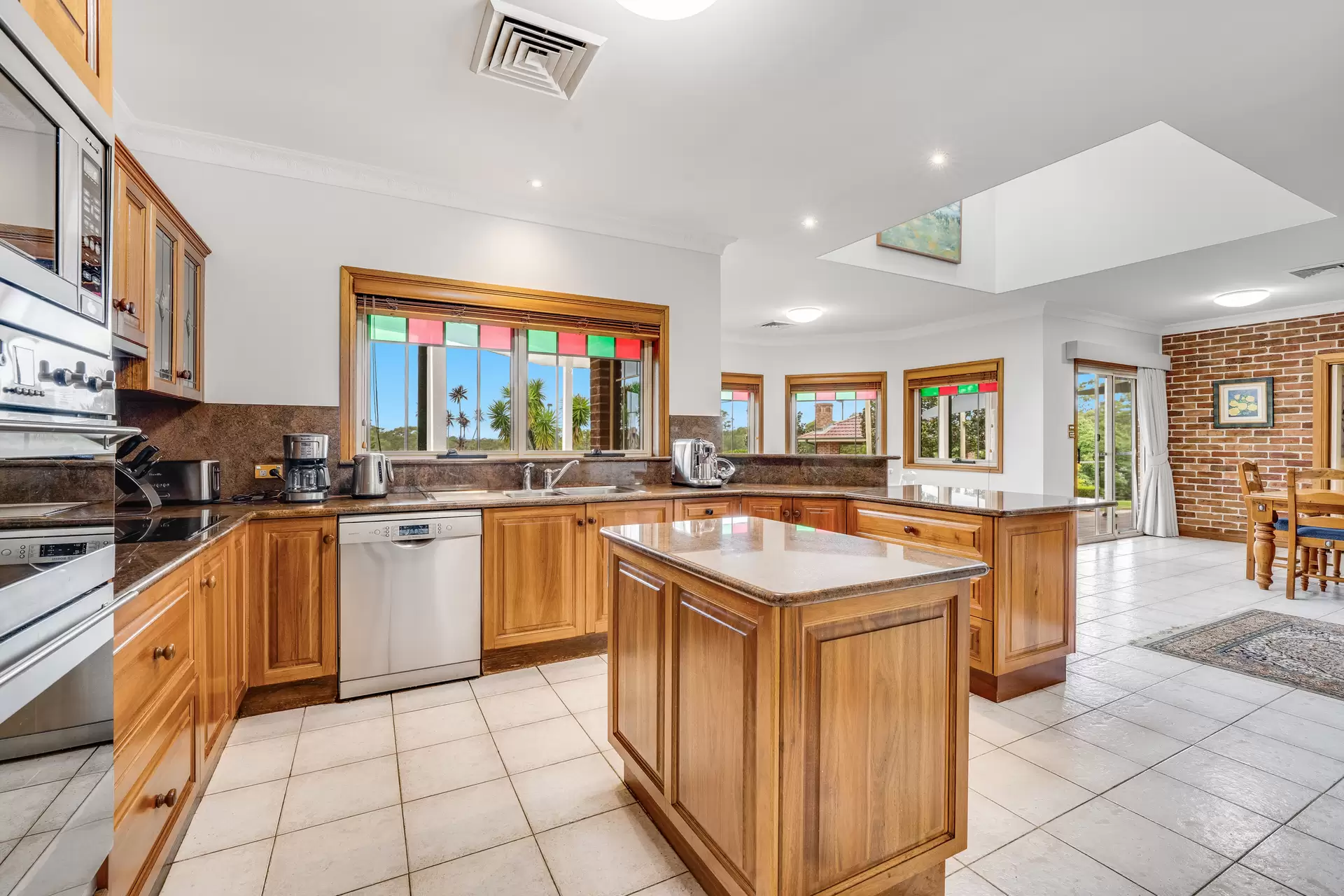 10 Bayfield Road, Galston Auction by Sydney Sotheby's International Realty - image 8