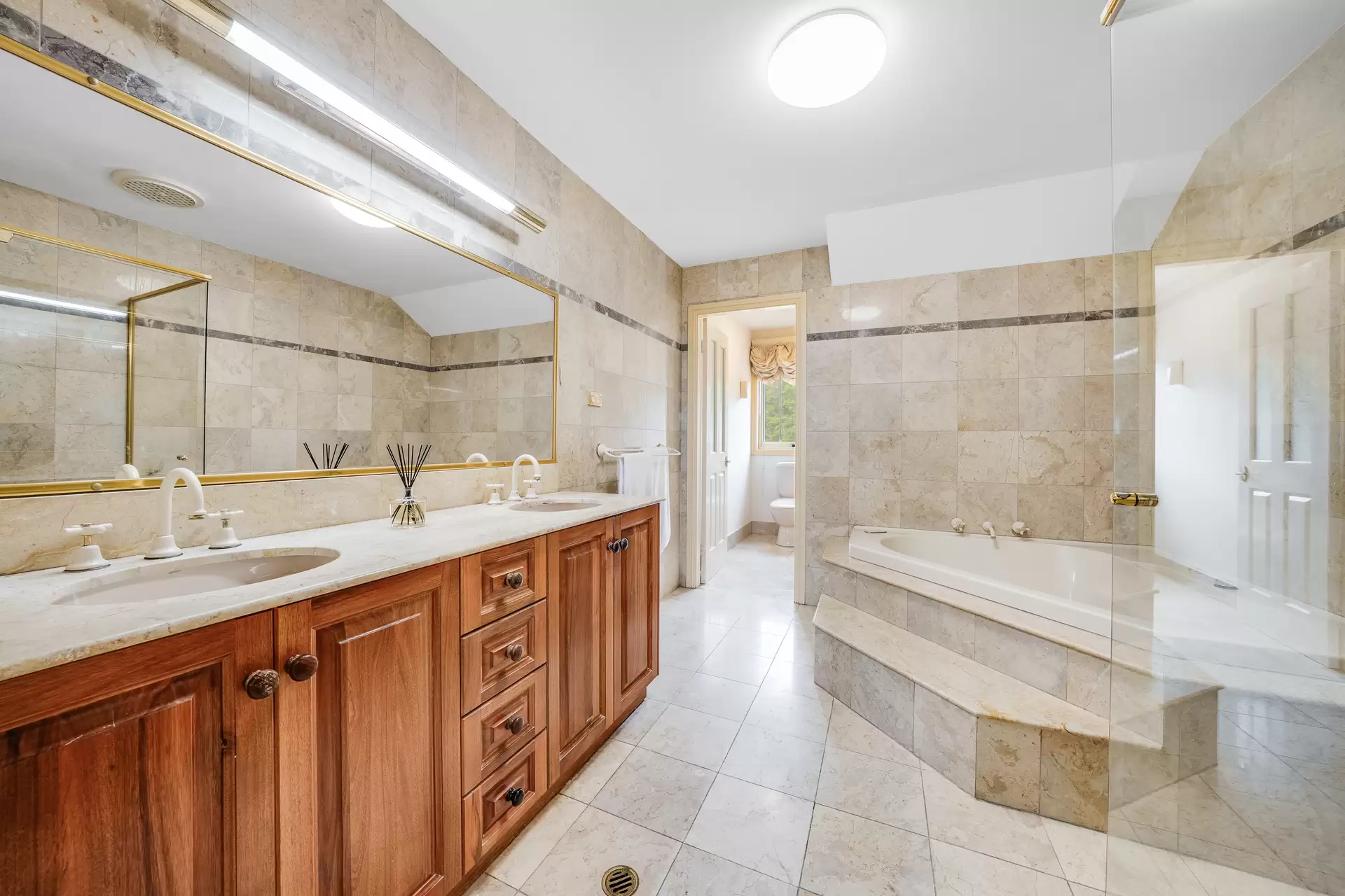 10 Bayfield Road, Galston Auction by Sydney Sotheby's International Realty - image 14