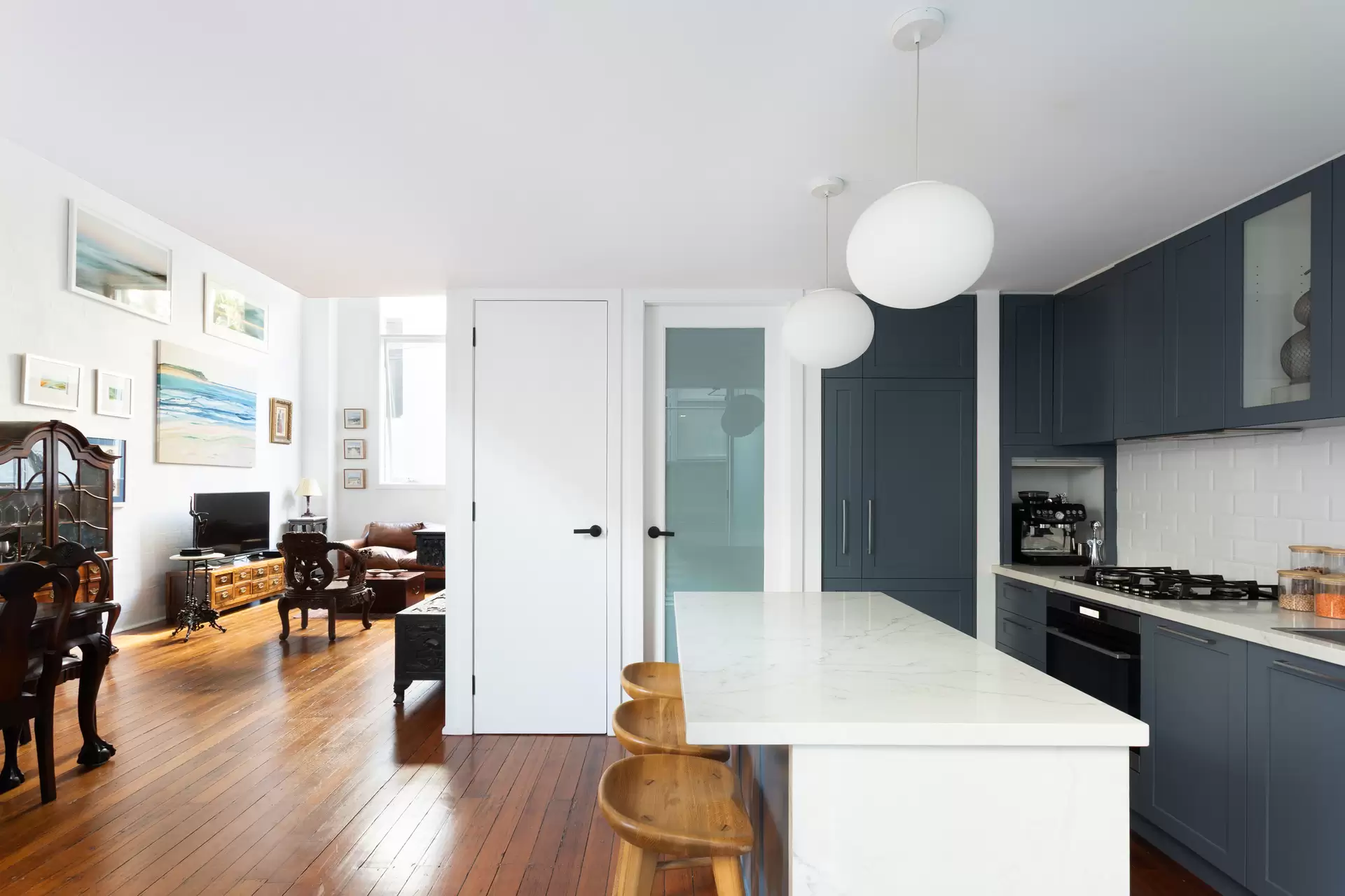 4/92-96 Albion Street, Surry Hills Auction by Sydney Sotheby's International Realty - image 1