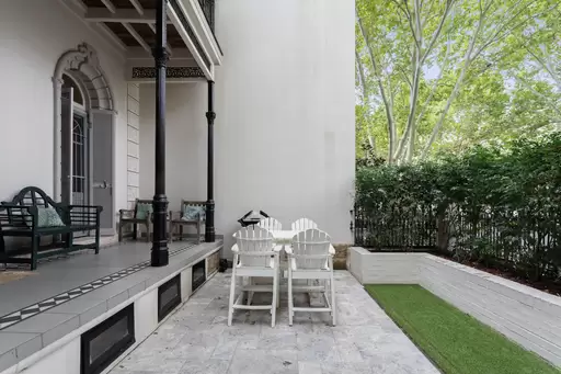 1/111 Victoria Street, Potts Point Auction by Sydney Sotheby's International Realty