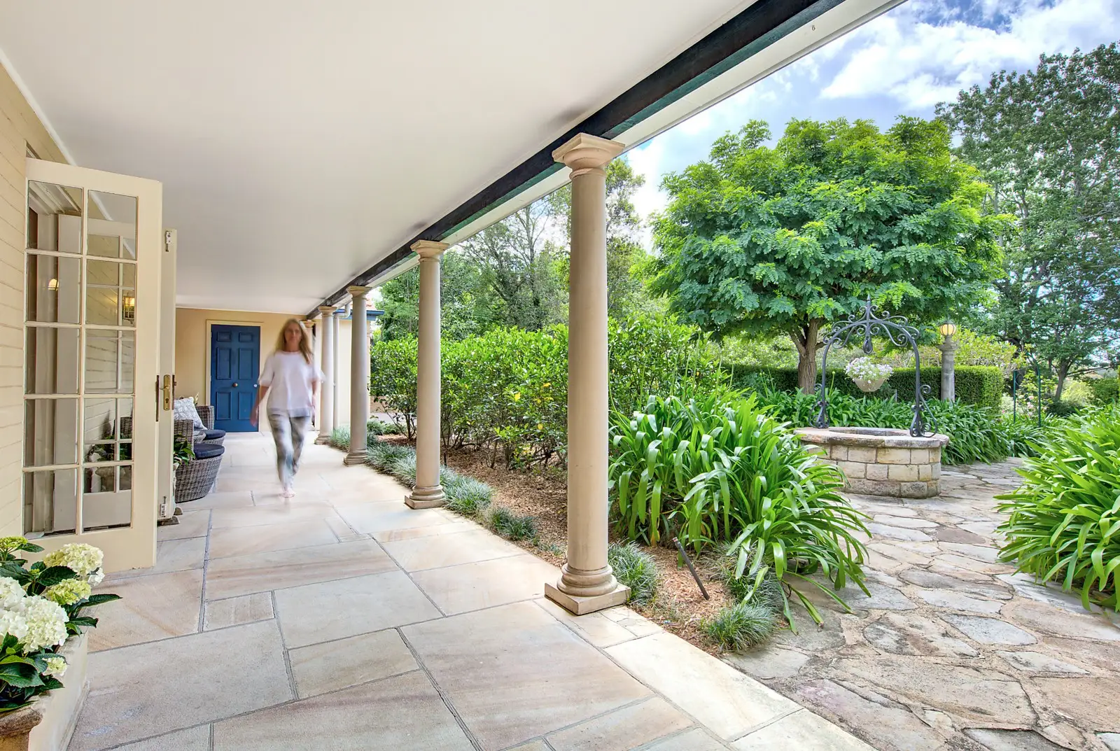 8 Macquarie Road, Pymble Sold by Sydney Sotheby's International Realty - image 3