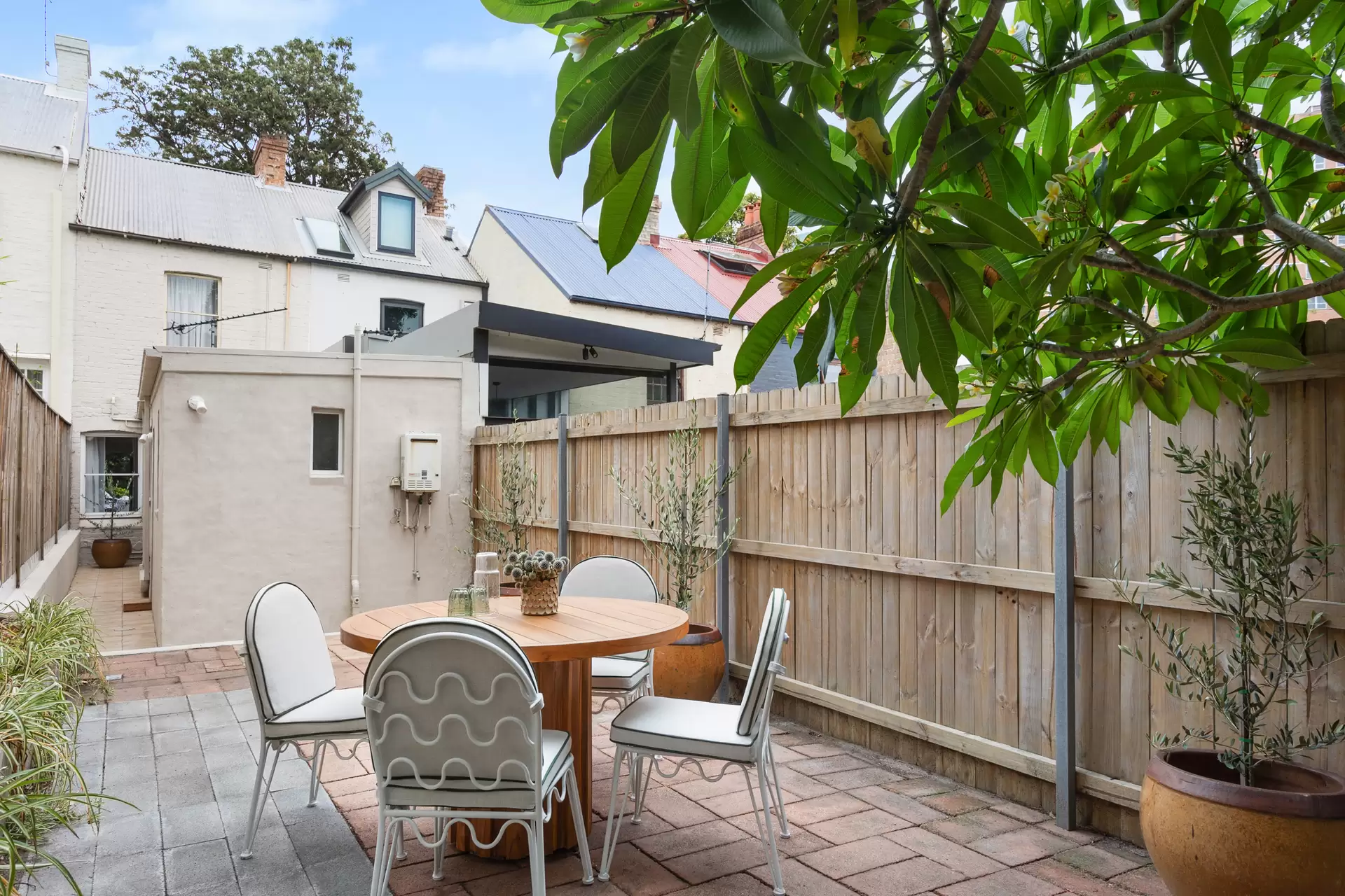 33 Campbell Avenue, Paddington Sold by Sydney Sotheby's International Realty - image 1