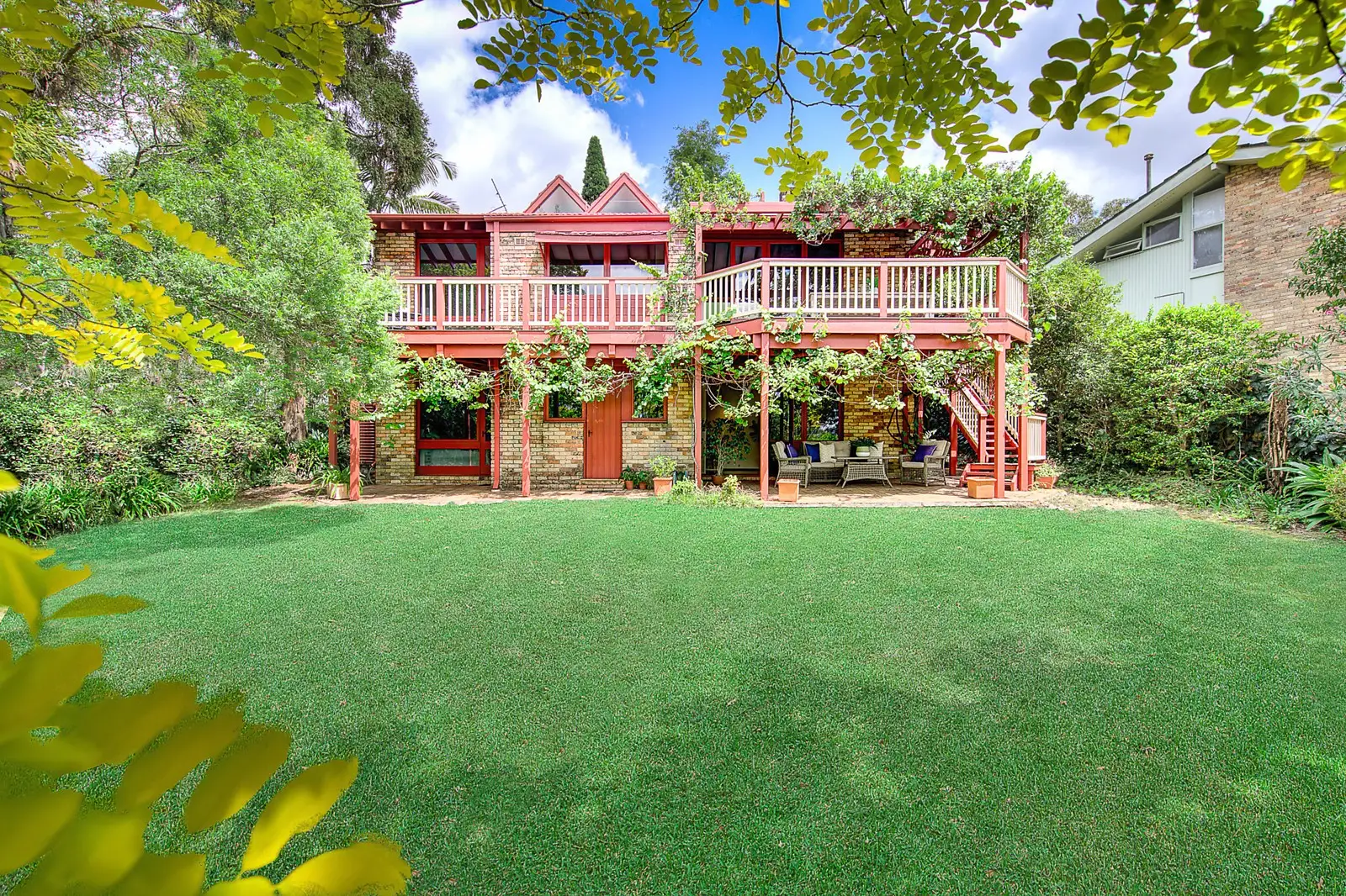 7 Bowater Close, Wahroonga Sold by Sydney Sotheby's International Realty - image 1